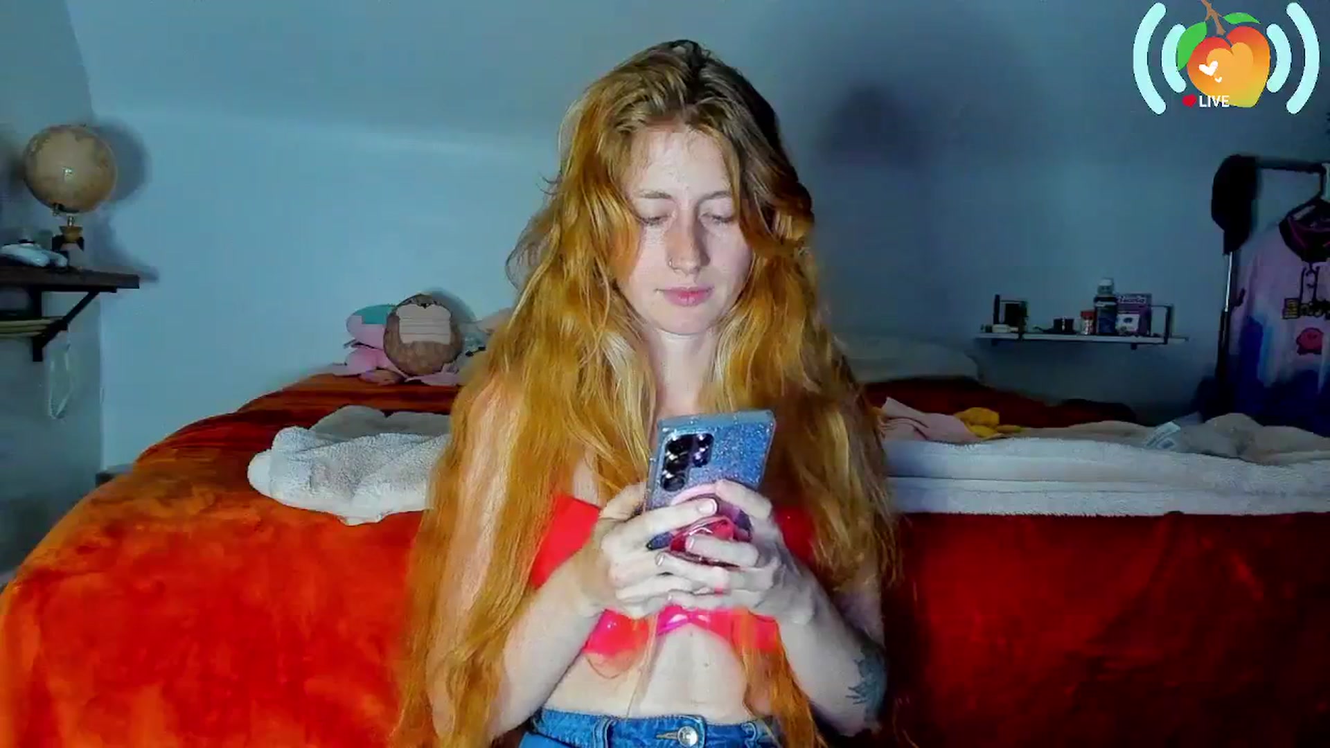 Gallery image thumbnail from SweetMango's myfreecams stream on, 08/16/2025, 04:04 image 8 of 20