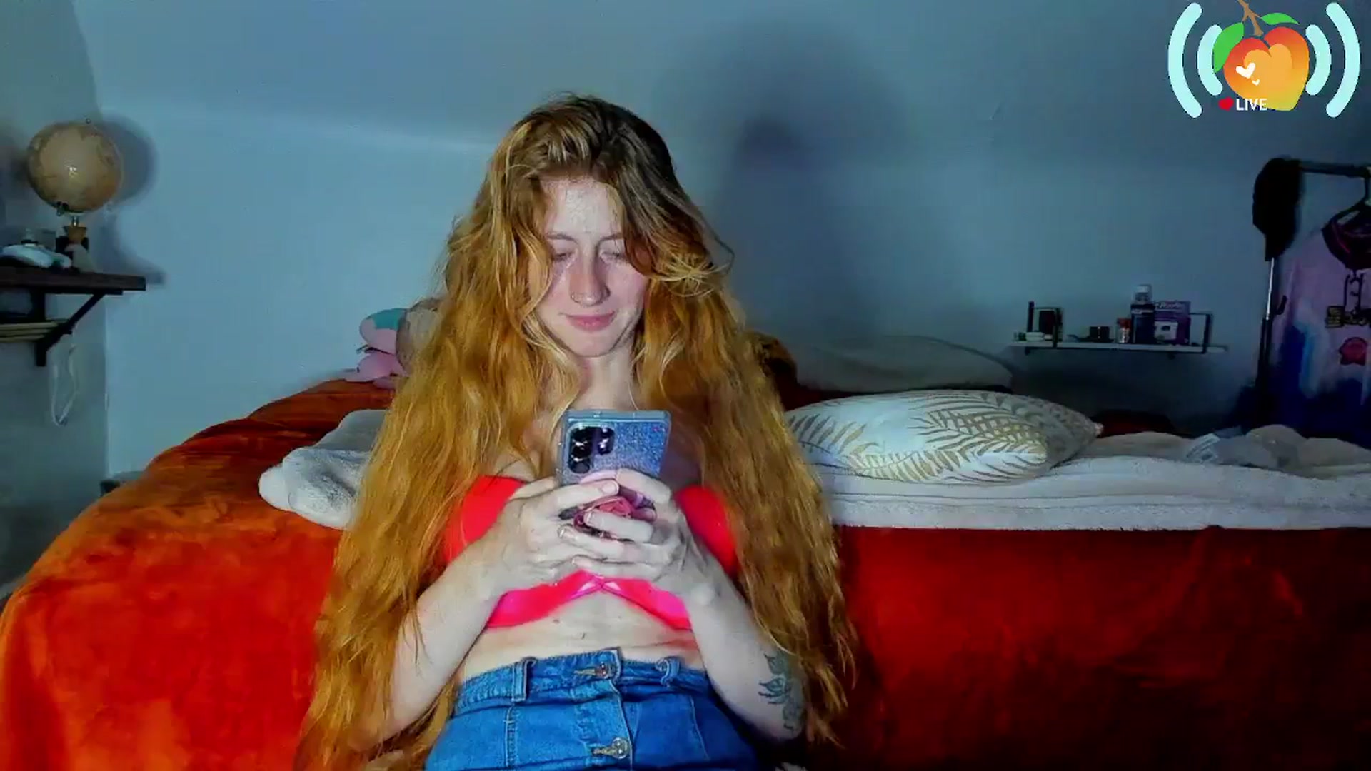 Gallery image thumbnail from SweetMango's myfreecams stream on, 08/16/2025, 04:04 image 18 of 20