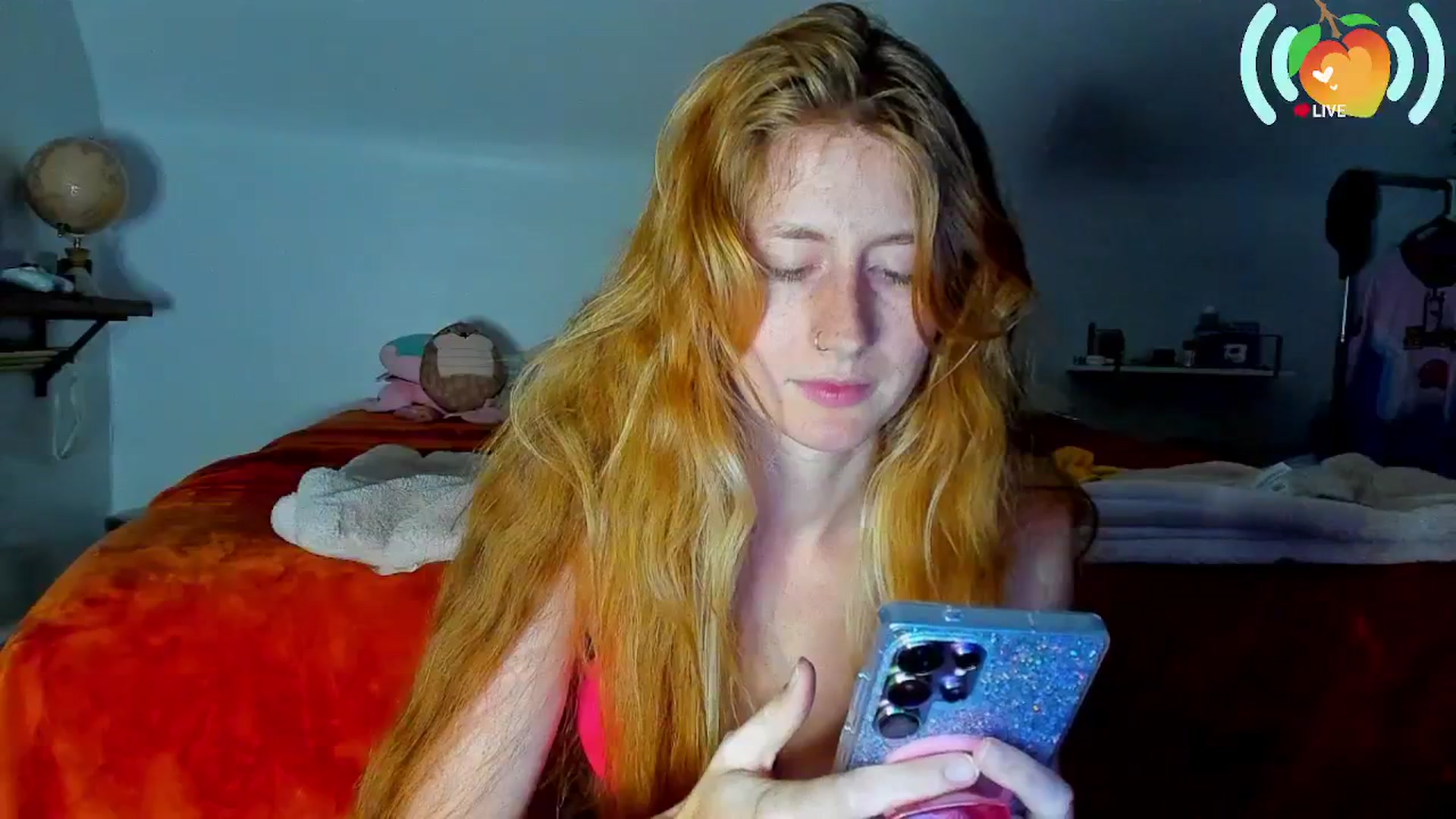 Gallery image thumbnail from SweetMango's myfreecams stream on, 08/16/2025, 04:04 image 9 of 20