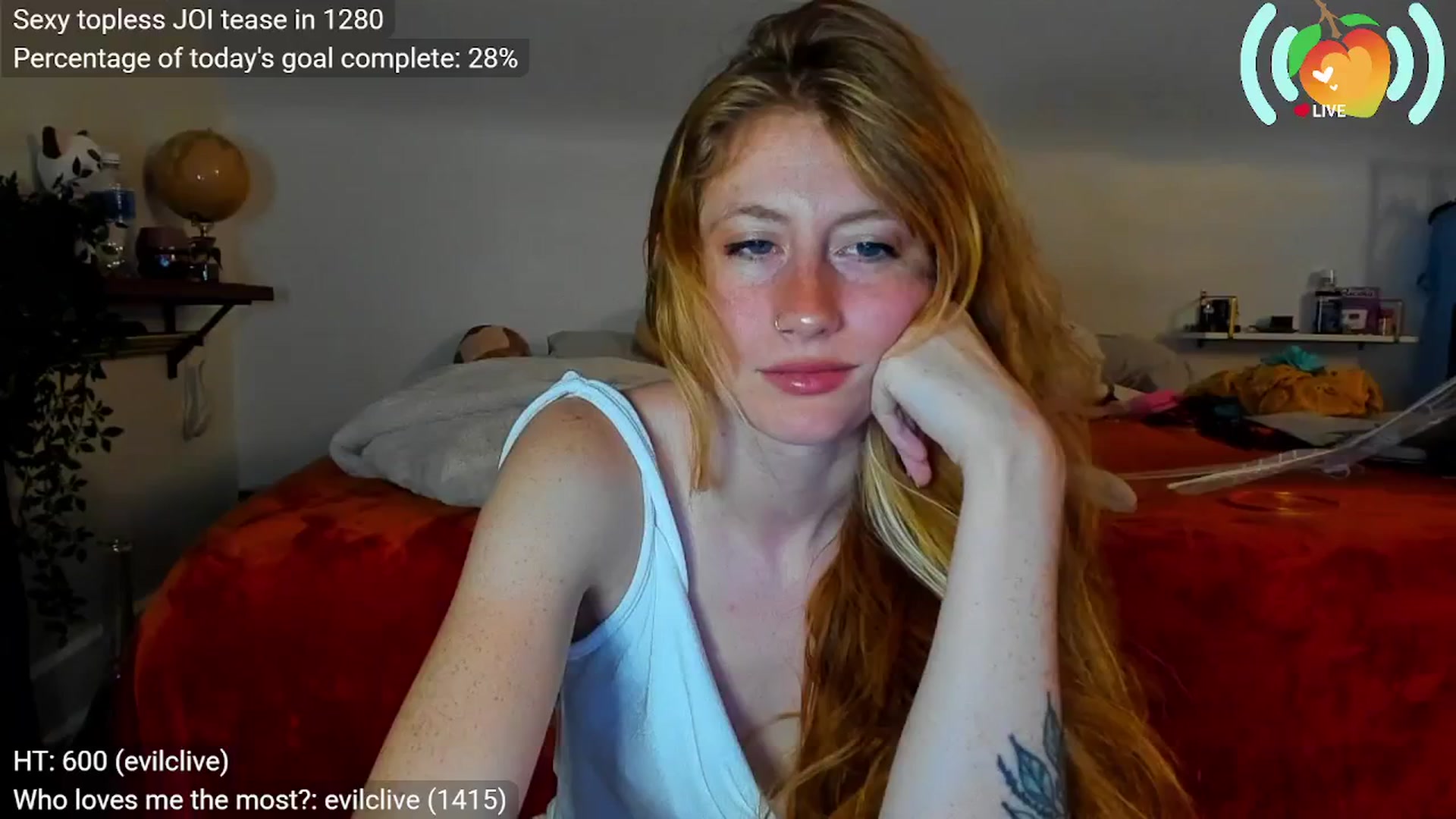 Gallery image thumbnail from SweetMango's myfreecams stream on, 09/13/2025, 24:28 image 14 of 20