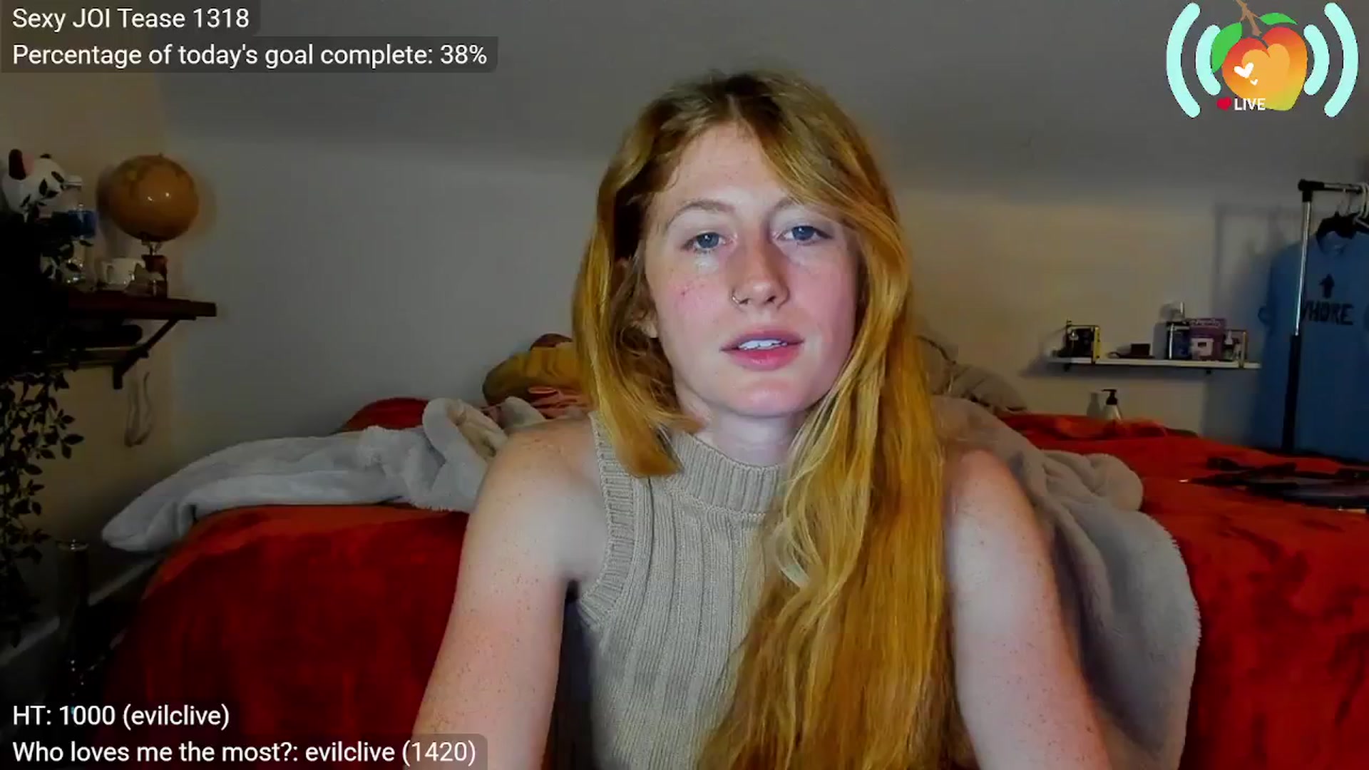 Gallery image thumbnail from SweetMango's myfreecams stream on, 09/16/2025, 01:53 image 12 of 20