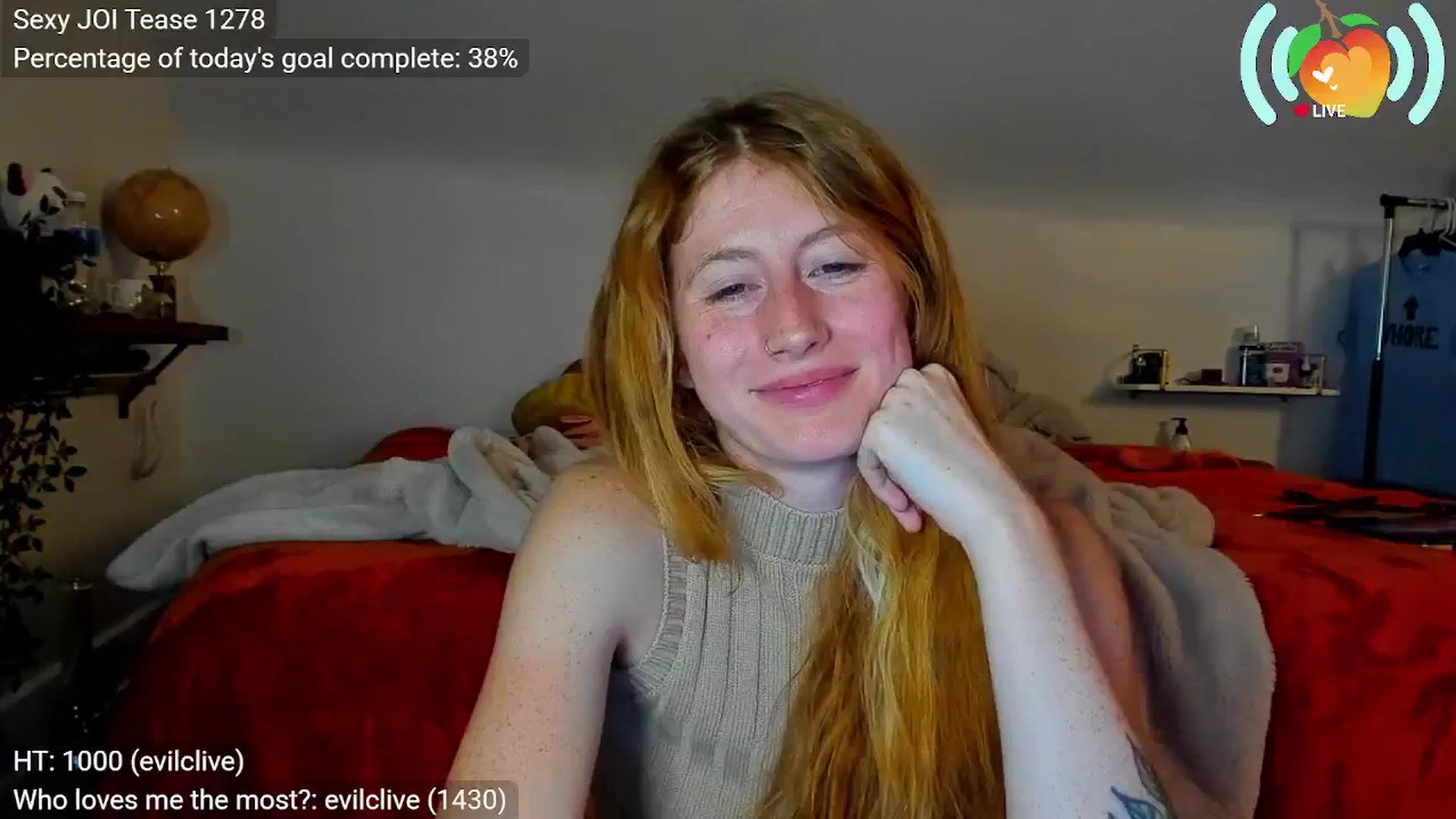 Gallery image thumbnail from SweetMango's myfreecams stream on, 09/16/2025, 01:53 image 18 of 20