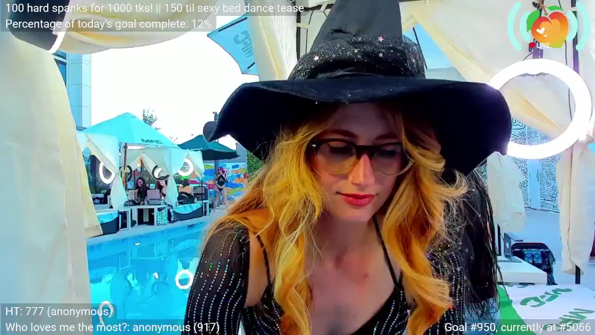 Gallery image thumbnail from SweetMango's myfreecams stream on, 10/07/2025, 02:53 image 7 of 20