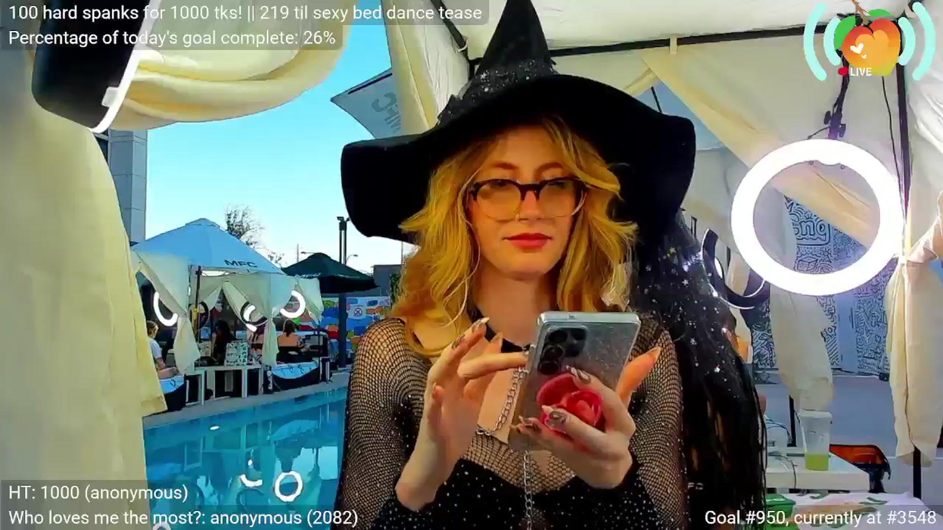 Gallery image thumbnail from SweetMango's myfreecams stream on, 10/07/2025, 02:53 image 9 of 20