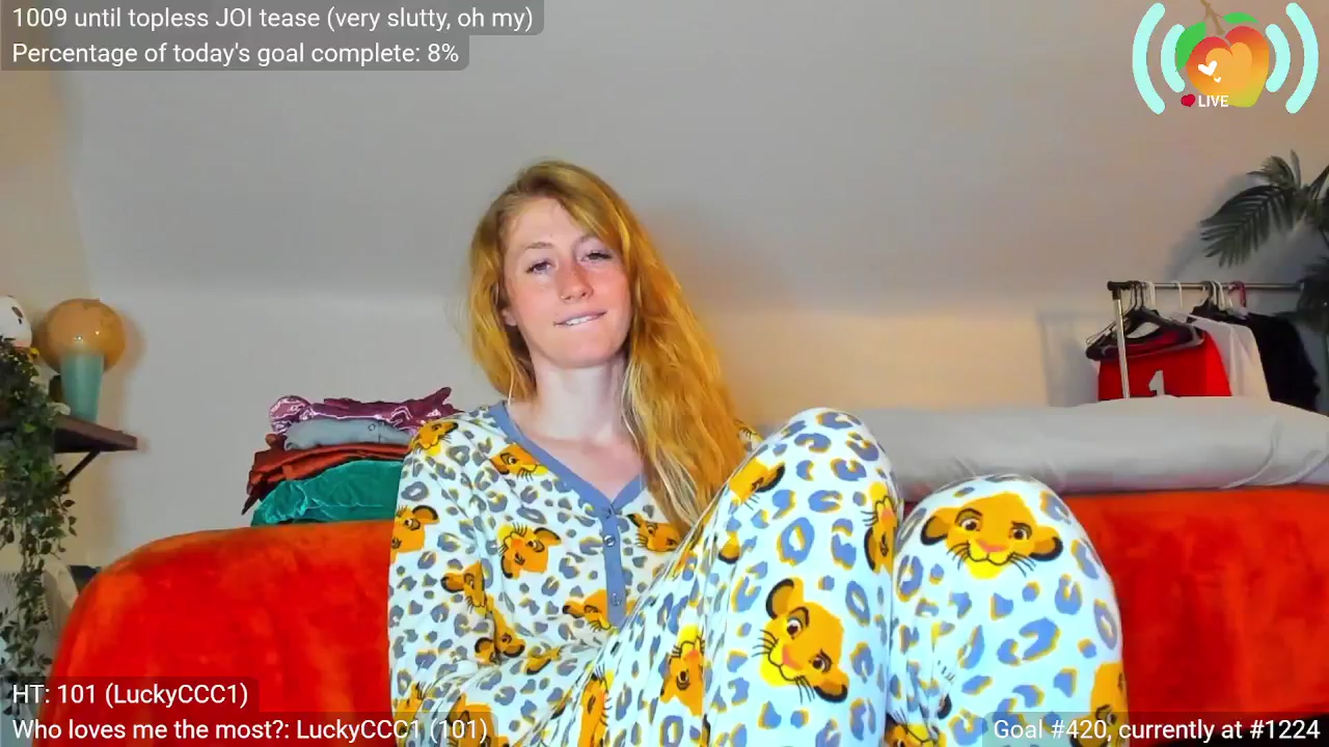 Gallery image thumbnail from SweetMango's myfreecams stream on, 10/22/2025, 07:17 image 15 of 20