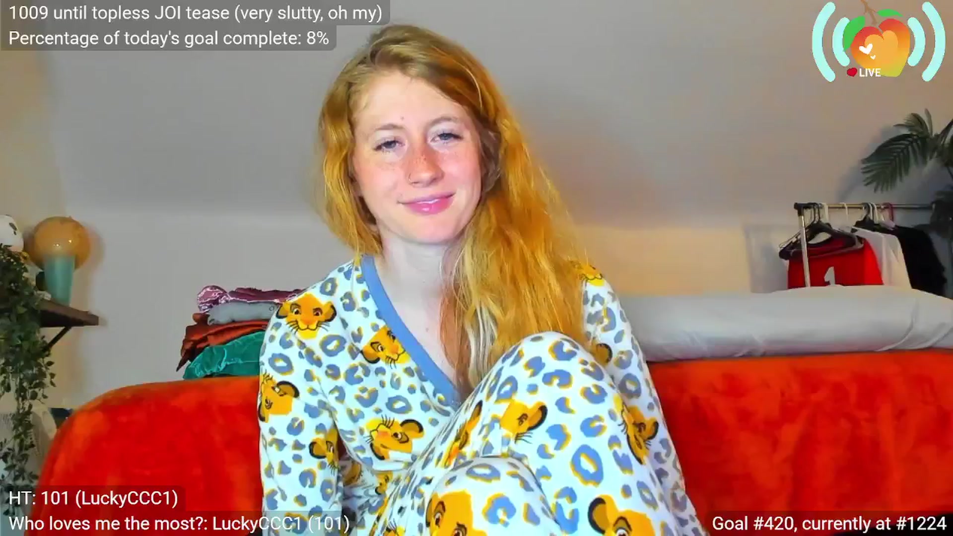 Gallery image thumbnail from SweetMango's myfreecams stream on, 10/22/2025, 07:17 image 5 of 20