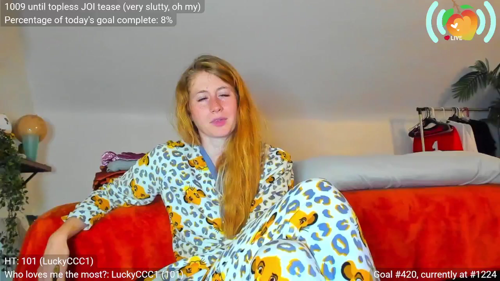 Gallery image thumbnail from SweetMango's myfreecams stream on, 10/22/2025, 07:17 image 8 of 20