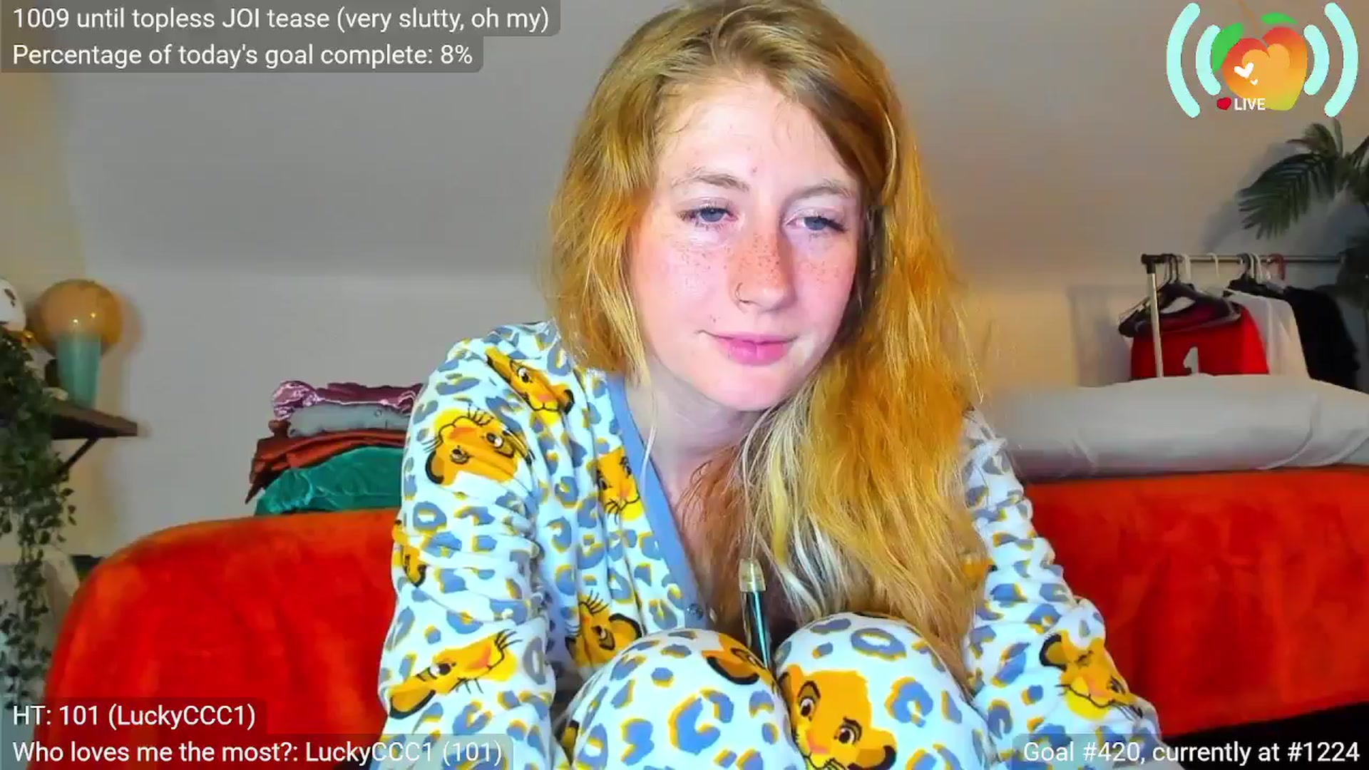 Gallery image thumbnail from SweetMango's myfreecams stream on, 10/22/2025, 07:17 image 9 of 20
