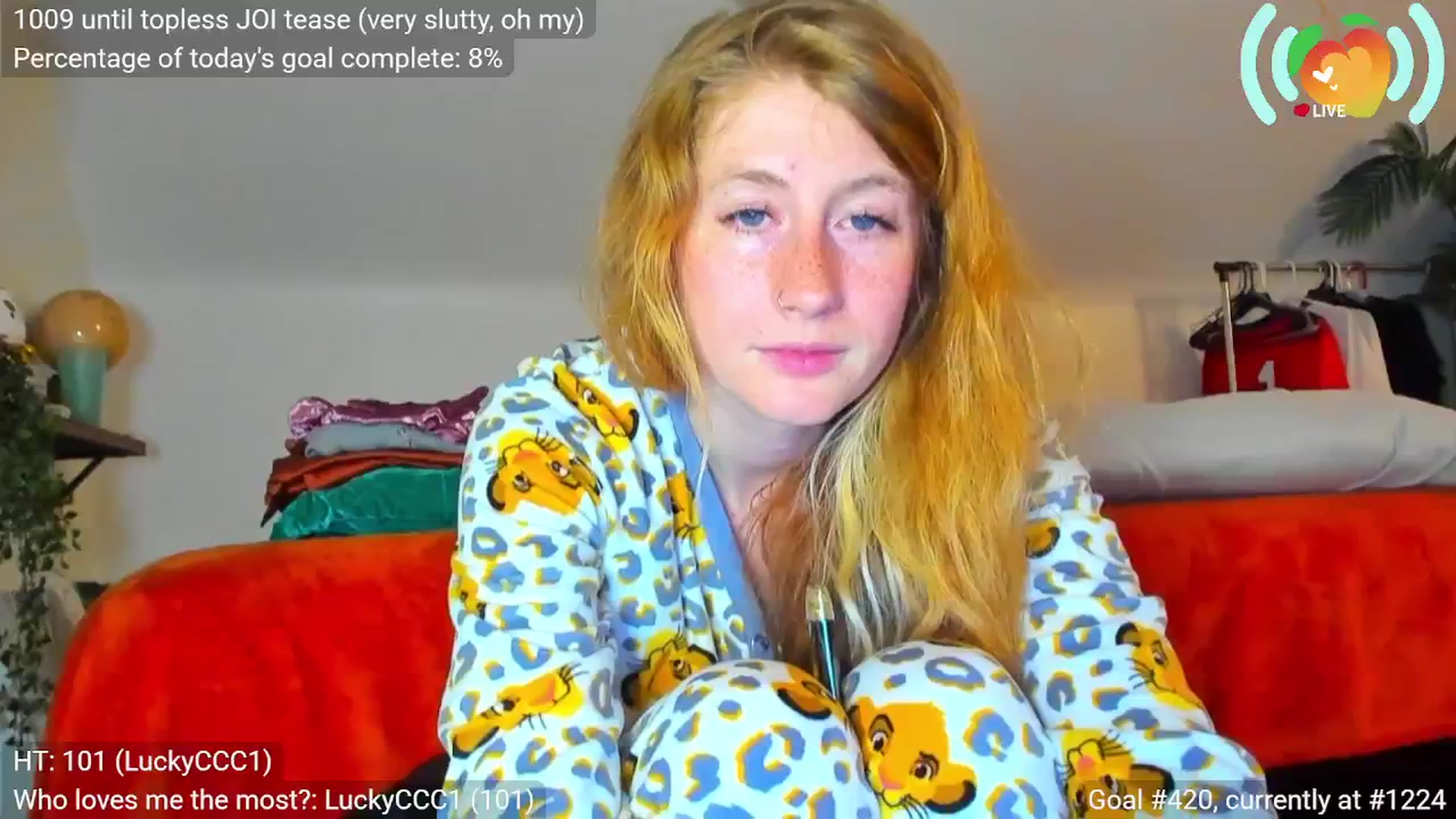 Gallery image thumbnail from SweetMango's myfreecams stream on, 10/22/2025, 07:17 image 10 of 20