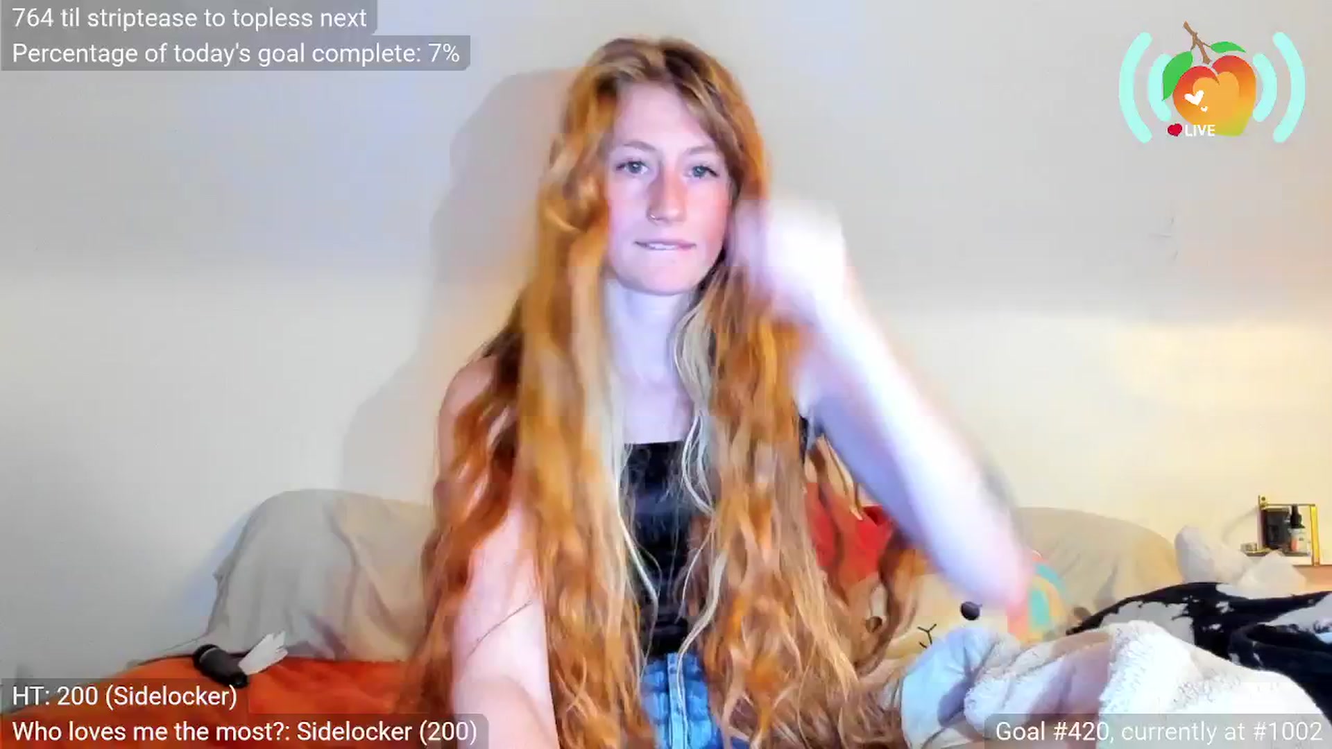 Gallery image thumbnail from SweetMango's myfreecams stream on, 10/28/2025, 01:12 image 15 of 20