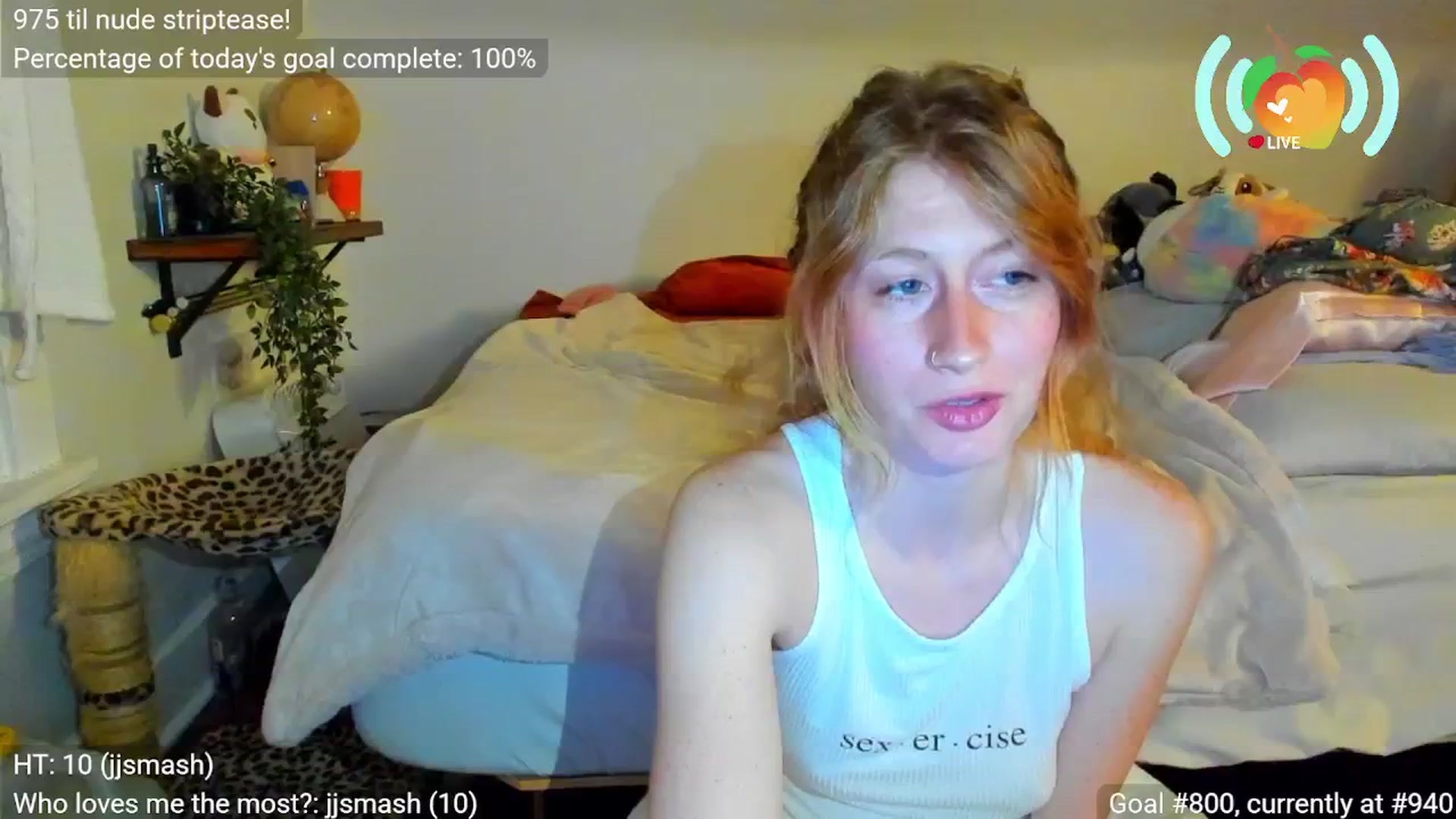 Gallery image thumbnail from SweetMango's myfreecams stream on, 11/14/2025, 02:17 image 4 of 20