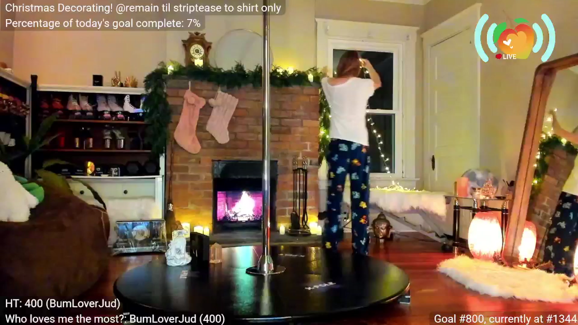 Gallery image thumbnail from SweetMango's myfreecams stream on, 11/26/2025, 04:31 image 5 of 20