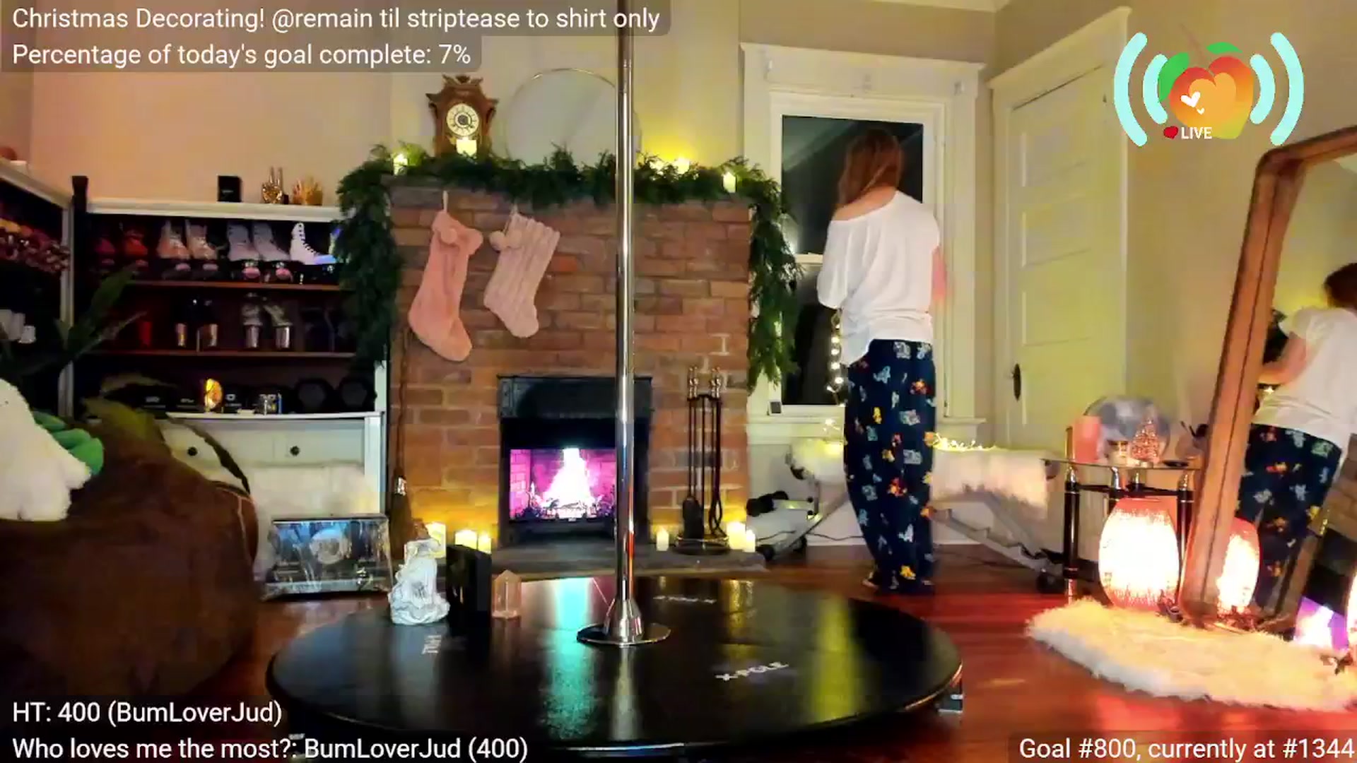 Gallery image thumbnail from SweetMango's myfreecams stream on, 11/26/2025, 04:31 image 4 of 20