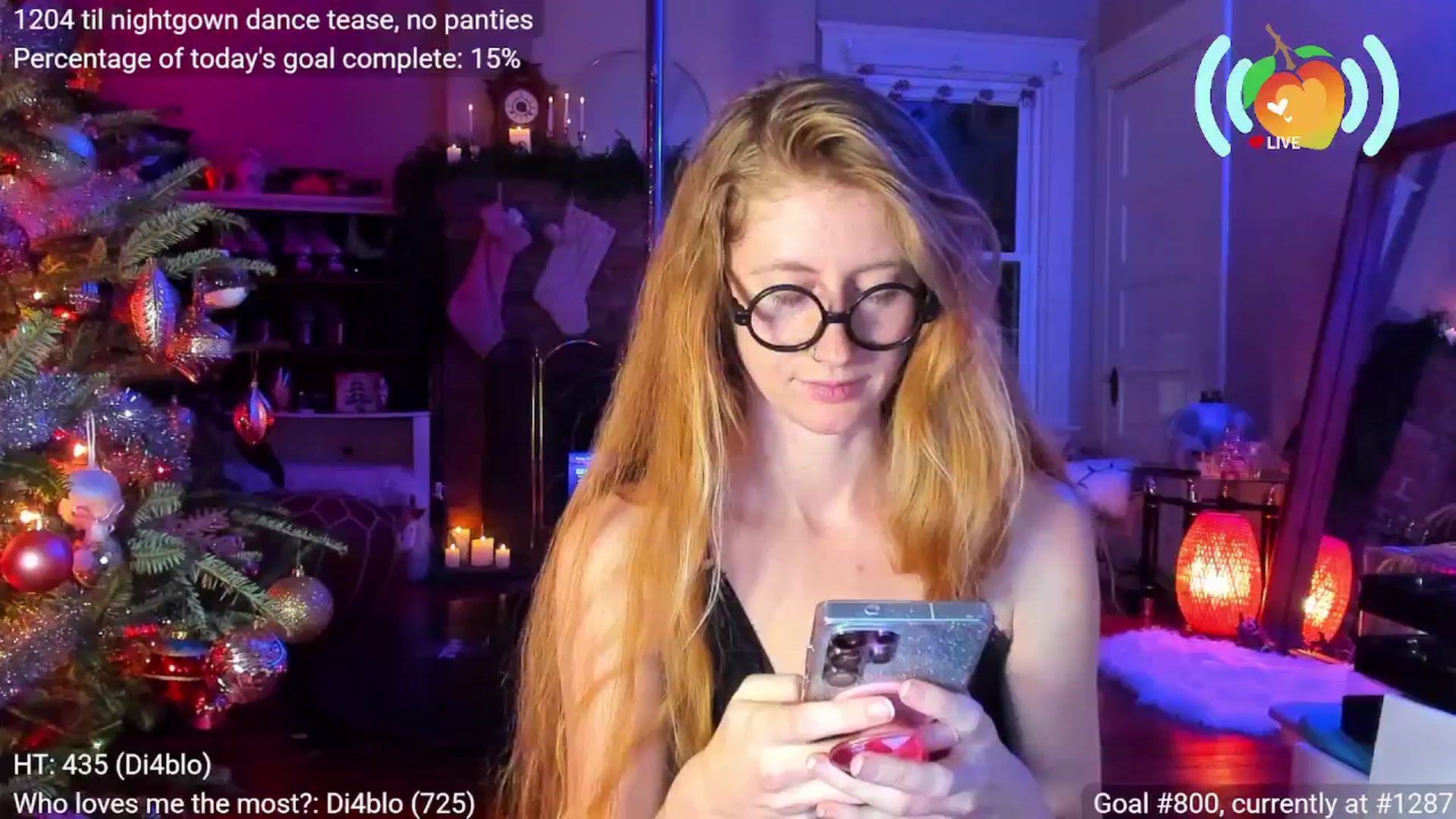Gallery image thumbnail from SweetMango's myfreecams stream on, 12/11/2025, 05:33 image 17 of 20