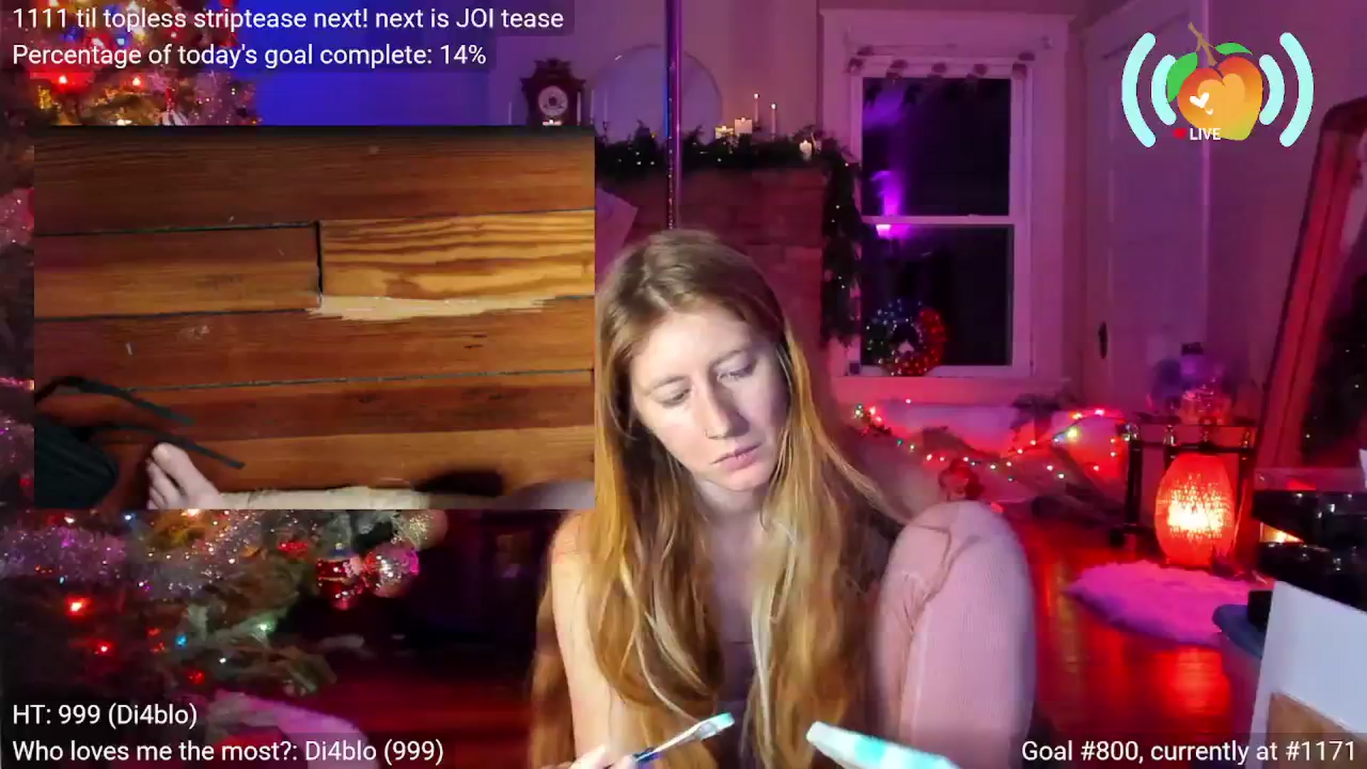 Gallery image thumbnail from SweetMango's myfreecams stream on, 12/18/2025, 06:48 image 9 of 20