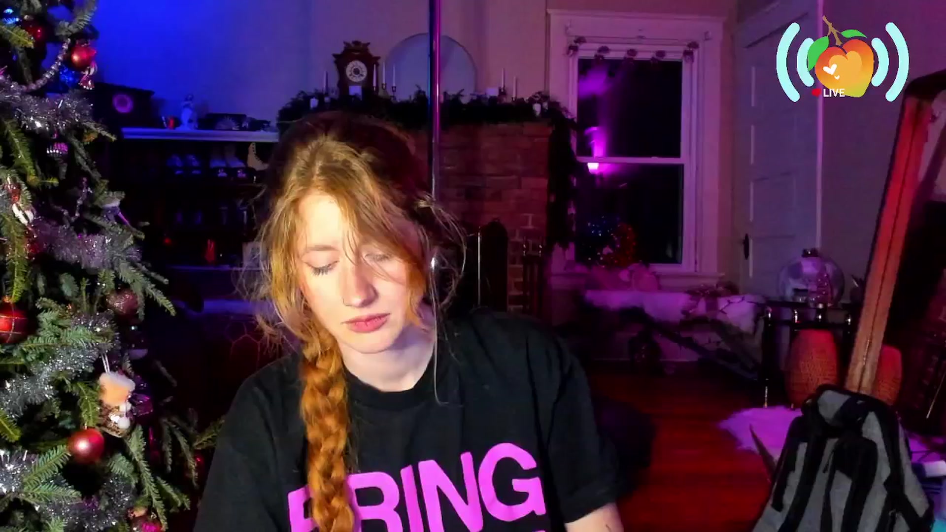 Gallery image thumbnail from SweetMango's myfreecams stream on, 01/10/2026, 04:41 image 4 of 20