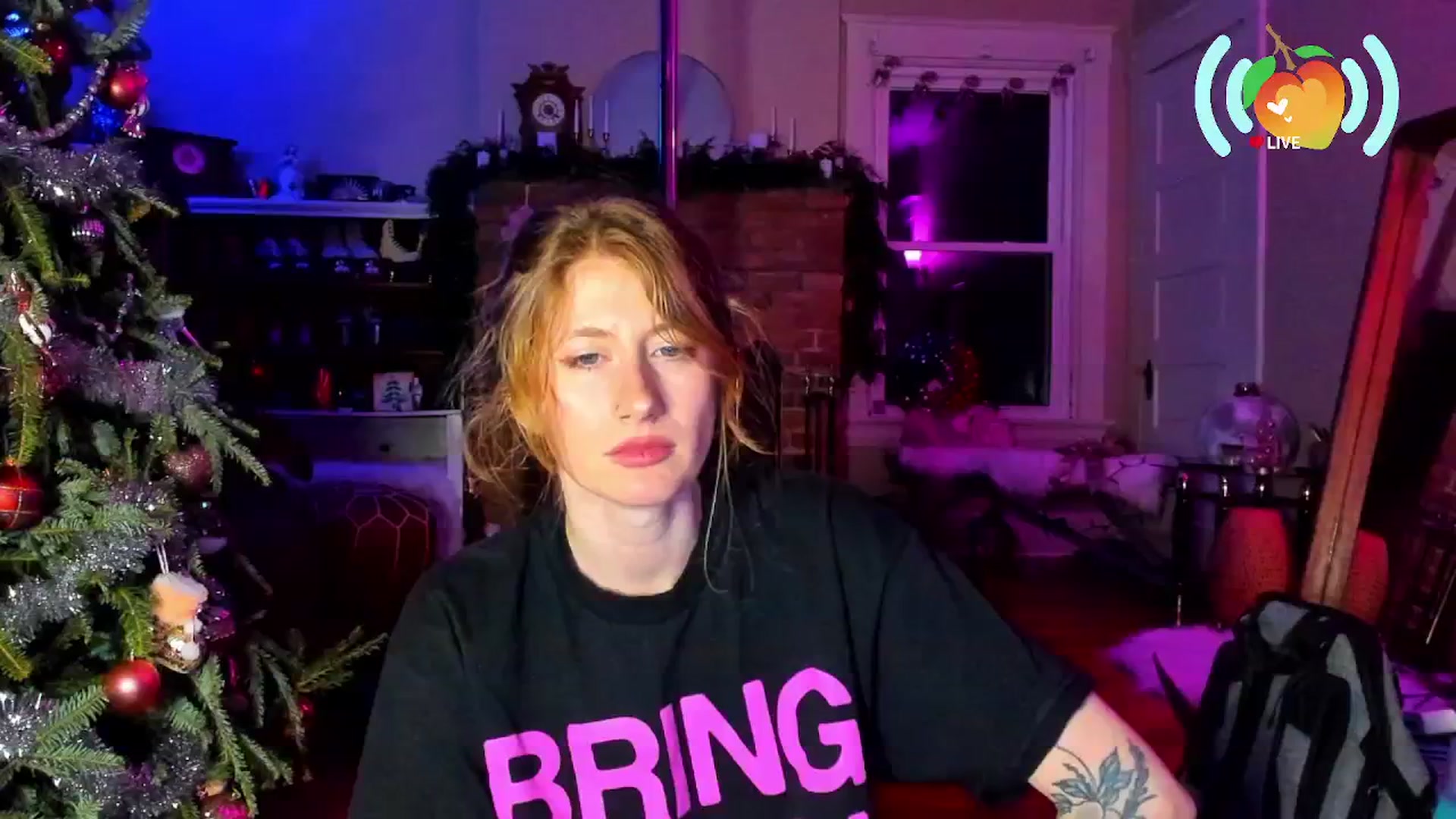 Gallery image thumbnail from SweetMango's myfreecams stream on, 01/10/2026, 04:41 image 6 of 20