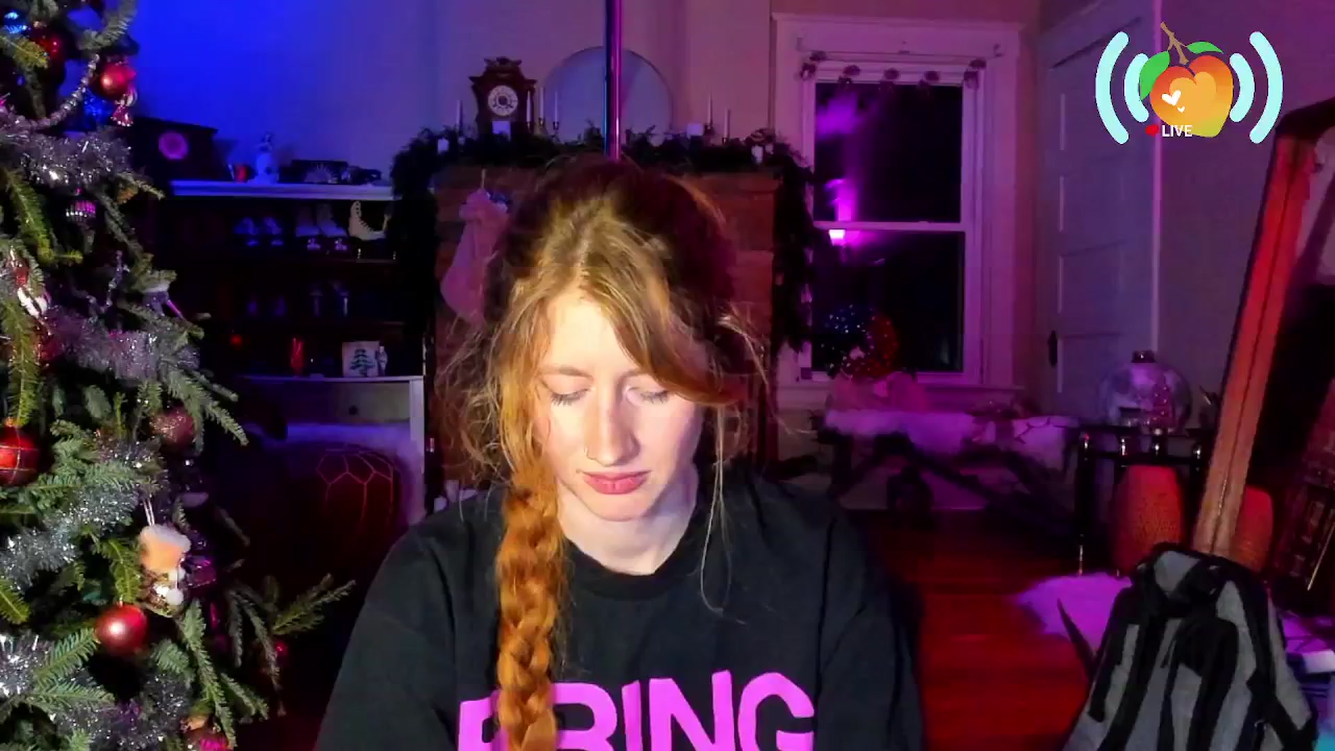 Gallery image thumbnail from SweetMango's myfreecams stream on, 01/10/2026, 04:41 image 5 of 20