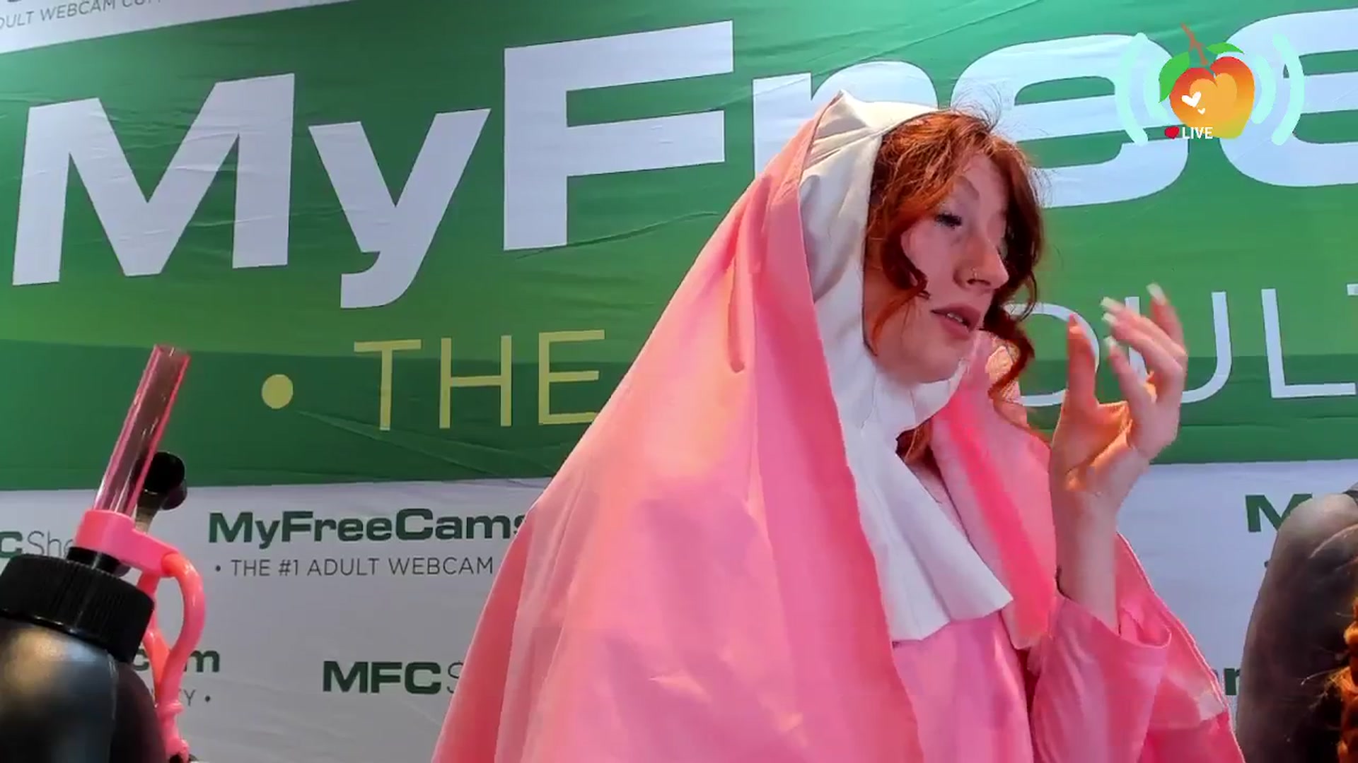 Gallery image thumbnail from SweetMango's myfreecams stream on, 01/24/2026, 03:09 image 2 of 20