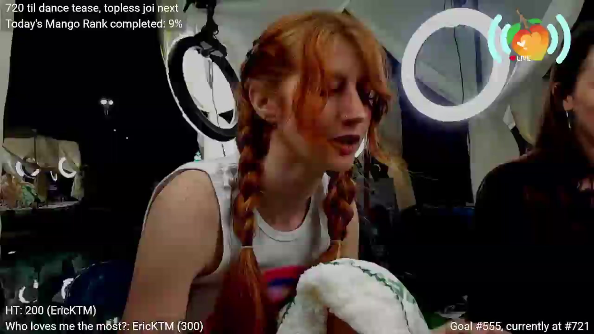 Gallery image thumbnail from SweetMango's myfreecams stream on, 05/19/2026, 04:03 image 9 of 20