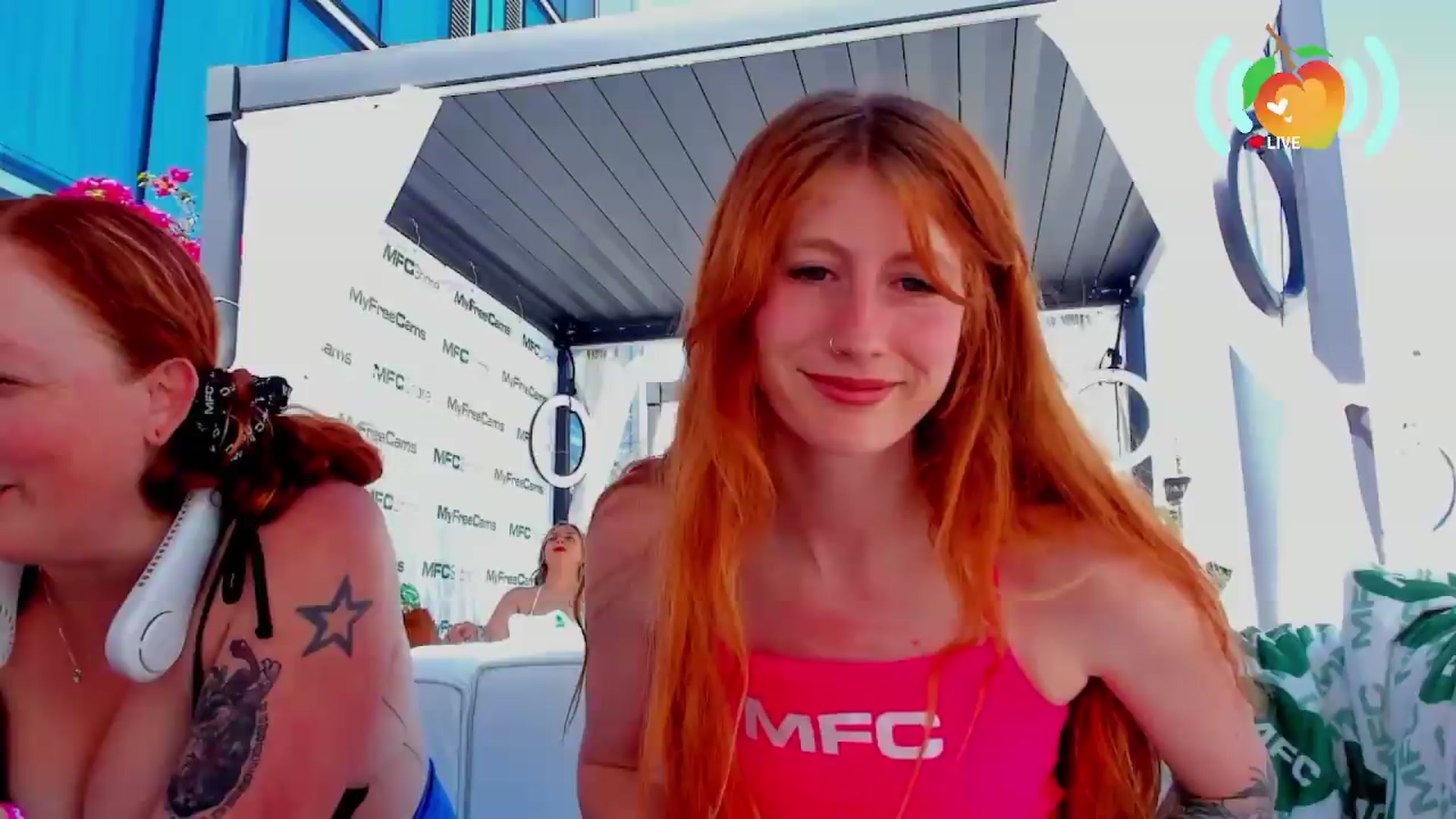Gallery image thumbnail from SweetMango's myfreecams stream on, 05/20/2026, 22:12 image 3 of 20