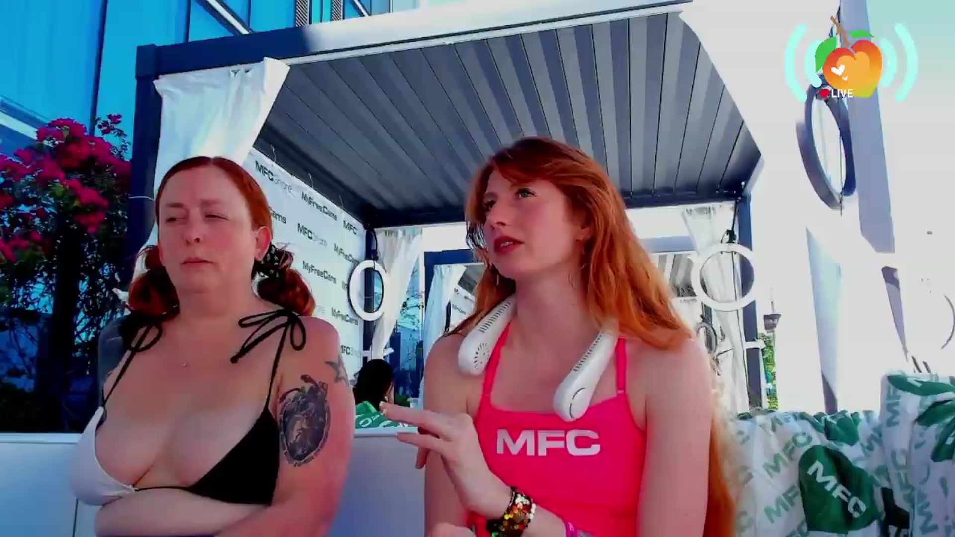 Gallery image thumbnail from SweetMango's myfreecams stream on, 05/20/2026, 22:12 image 10 of 20