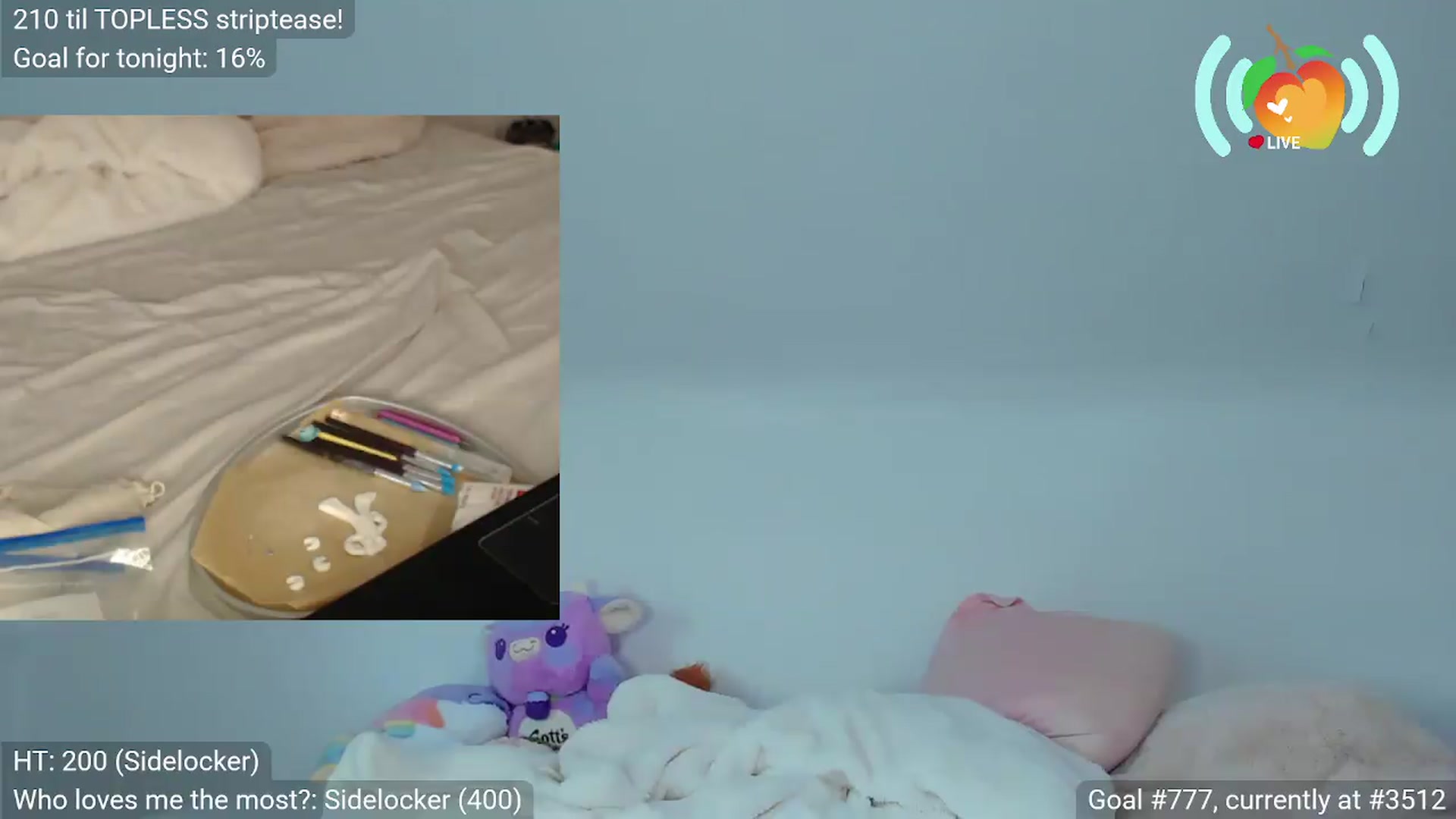 Gallery image thumbnail from SweetMango's myfreecams stream on, 08/04/2026, 24:02 image 15 of 20
