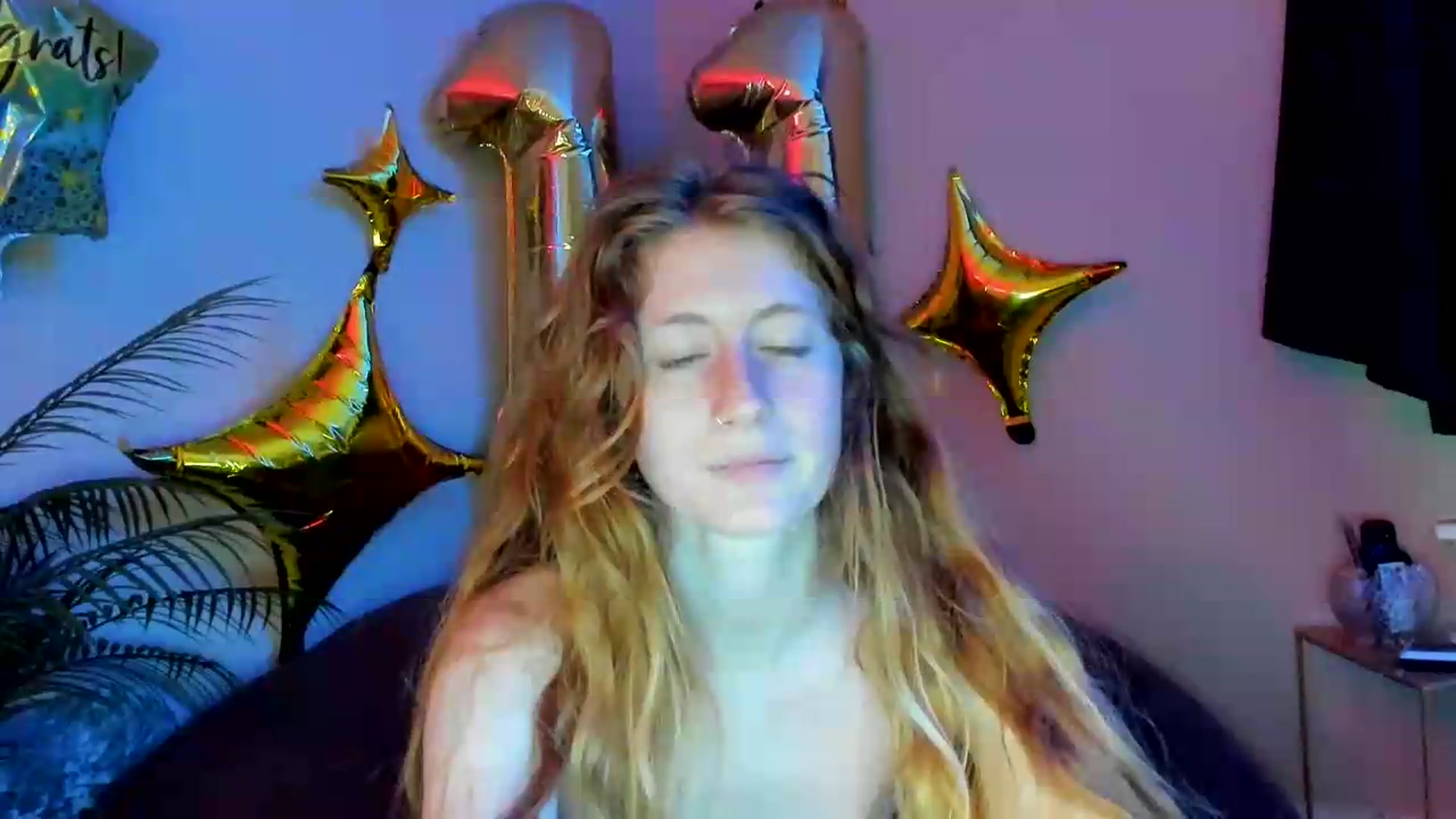 Gallery image thumbnail from SweetMango's myfreecams stream on, 08/10/2026, 03:17 image 6 of 20