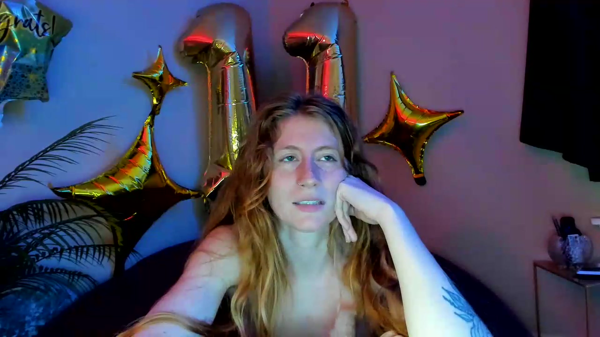Gallery image thumbnail from SweetMango's myfreecams stream on, 08/10/2026, 03:17 image 7 of 20