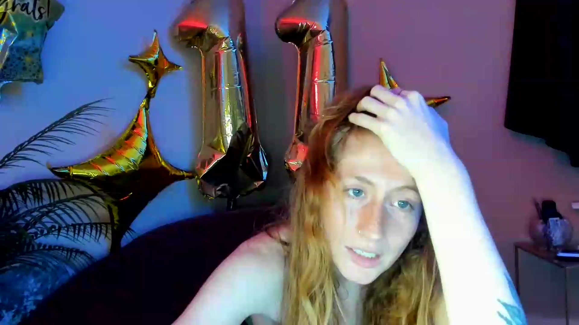 Gallery image thumbnail from SweetMango's myfreecams stream on, 08/10/2026, 03:17 image 14 of 20