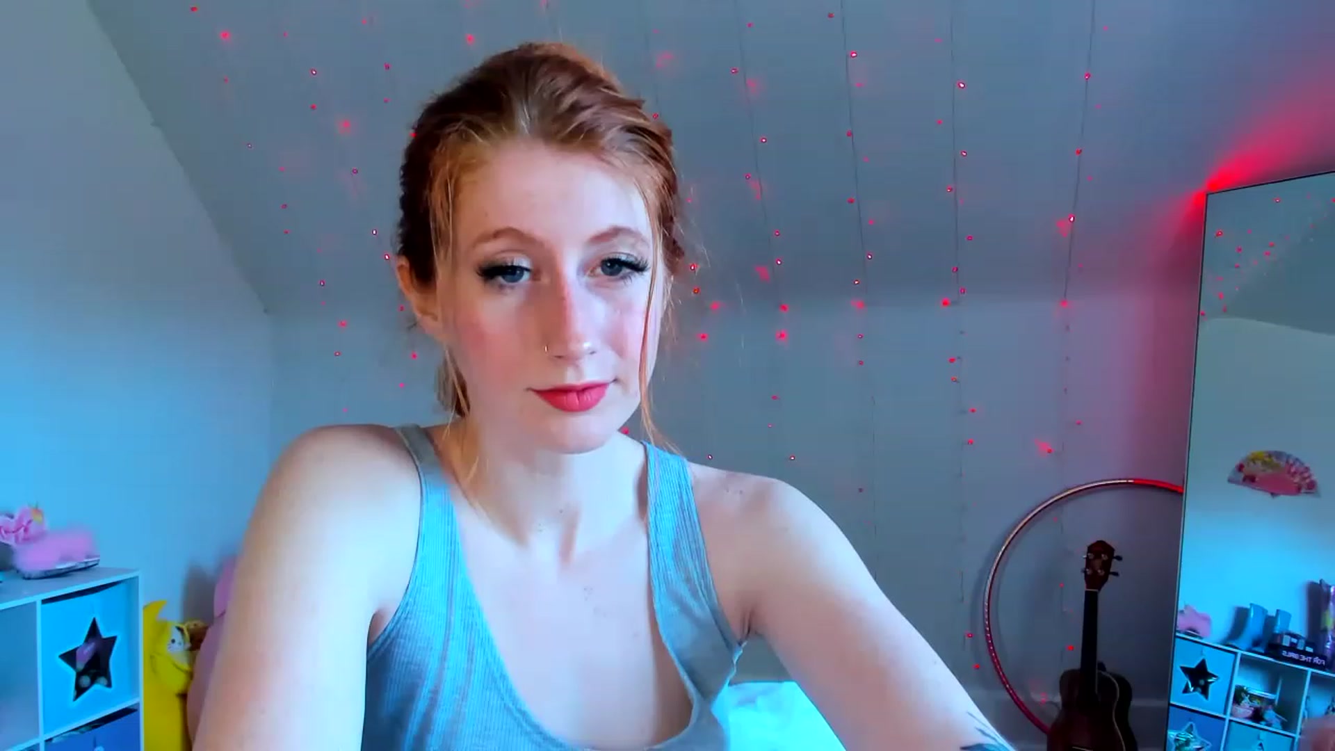 Gallery image thumbnail from SweetMango_'s myfreecams stream on, 05/04/2023, 18:13 image 11 of 20
