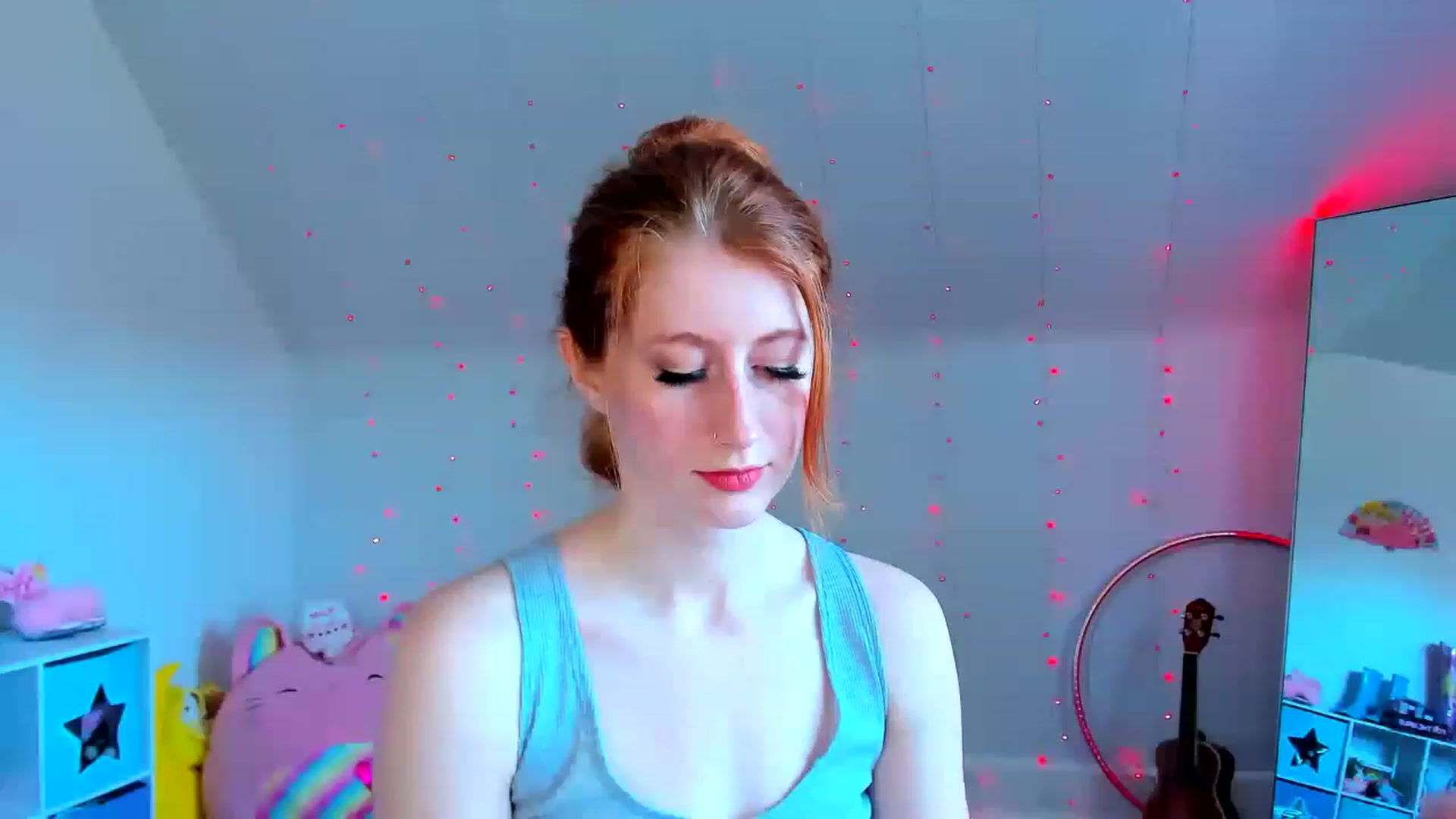 Gallery image thumbnail from SweetMango_'s myfreecams stream on, 05/04/2023, 18:13 image 14 of 20