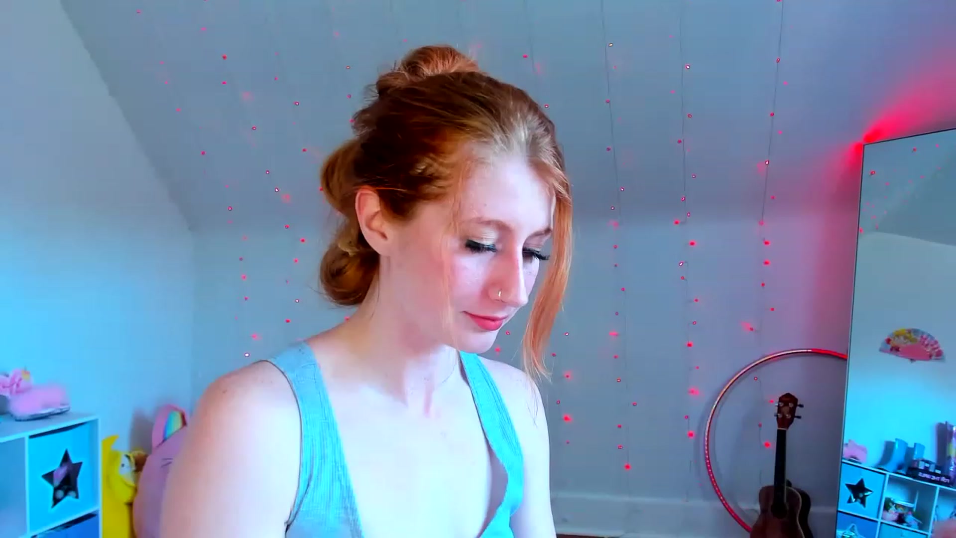 Gallery image thumbnail from SweetMango_'s myfreecams stream on, 05/04/2023, 18:13 image 12 of 20