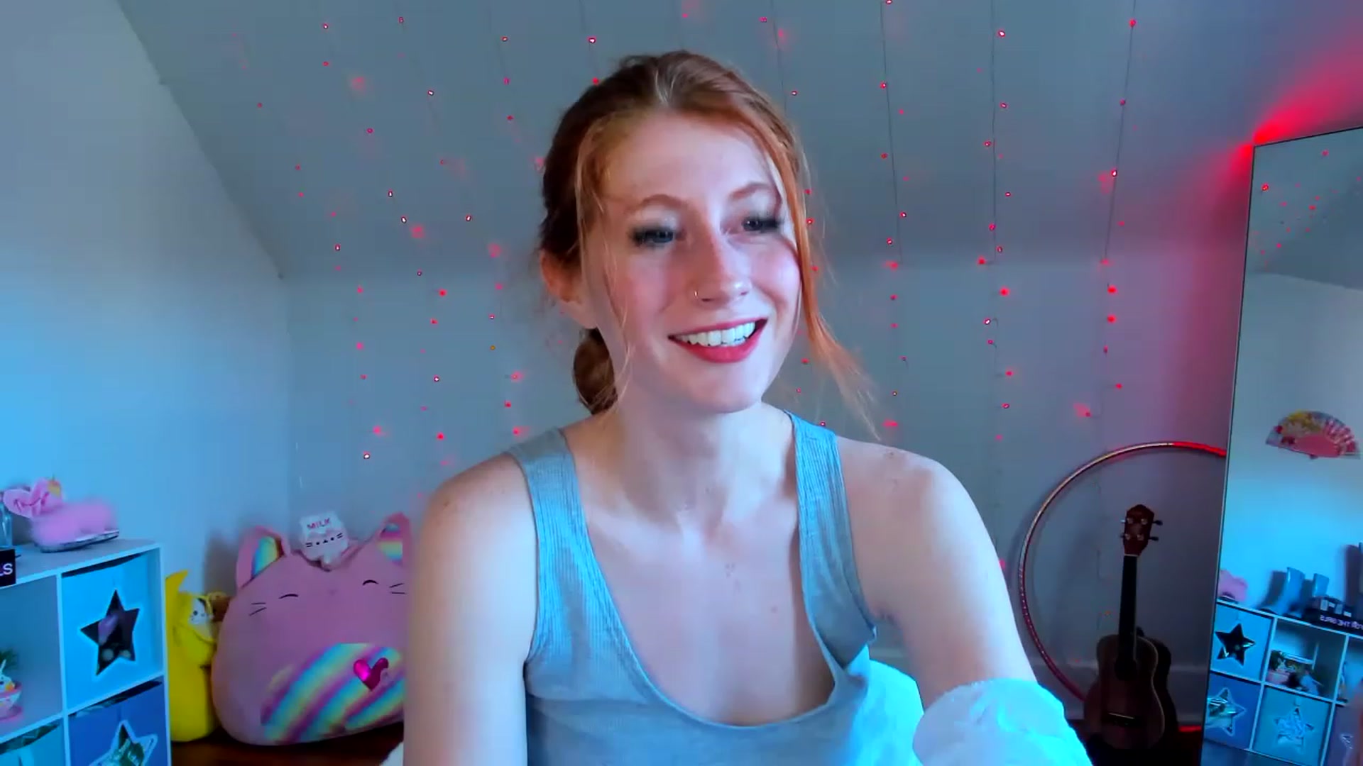 Gallery image thumbnail from SweetMango_'s myfreecams stream on, 05/04/2023, 20:25 image 10 of 20
