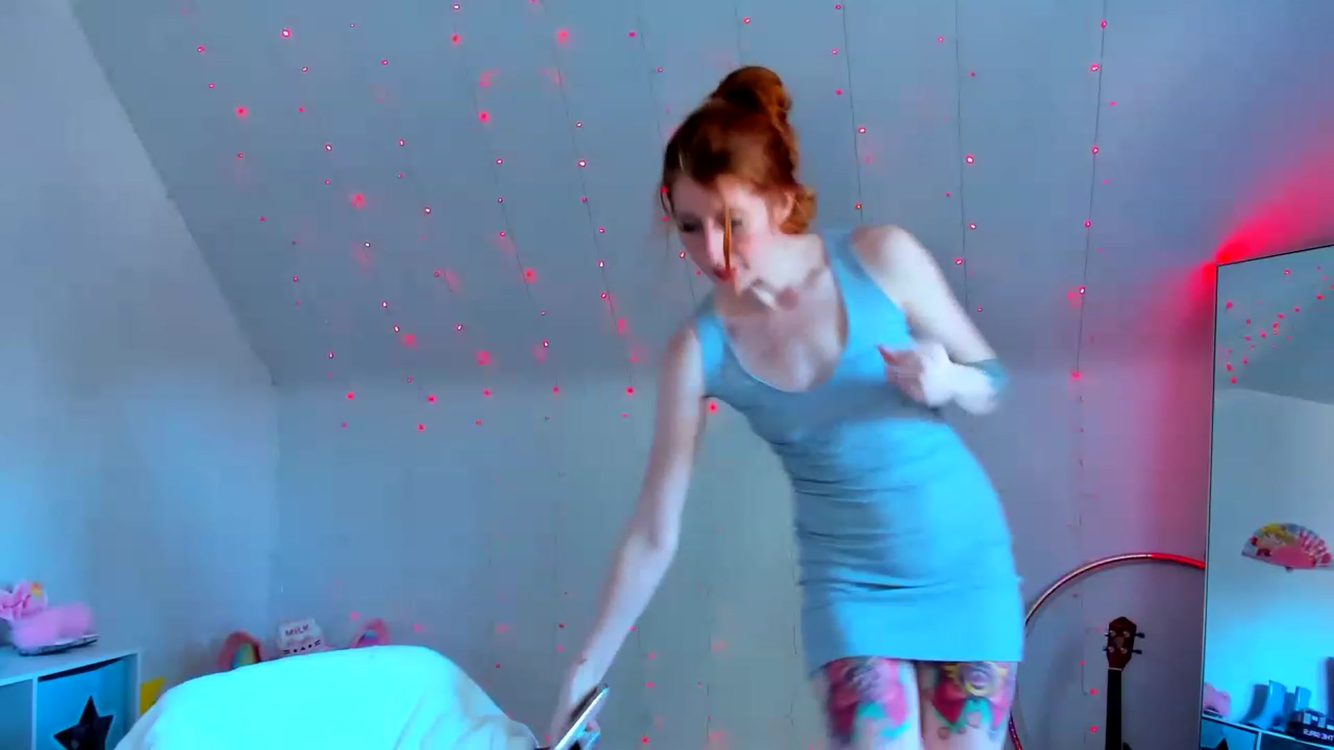 Gallery image thumbnail from SweetMango_'s myfreecams stream on, 05/04/2023, 20:25 image 4 of 20