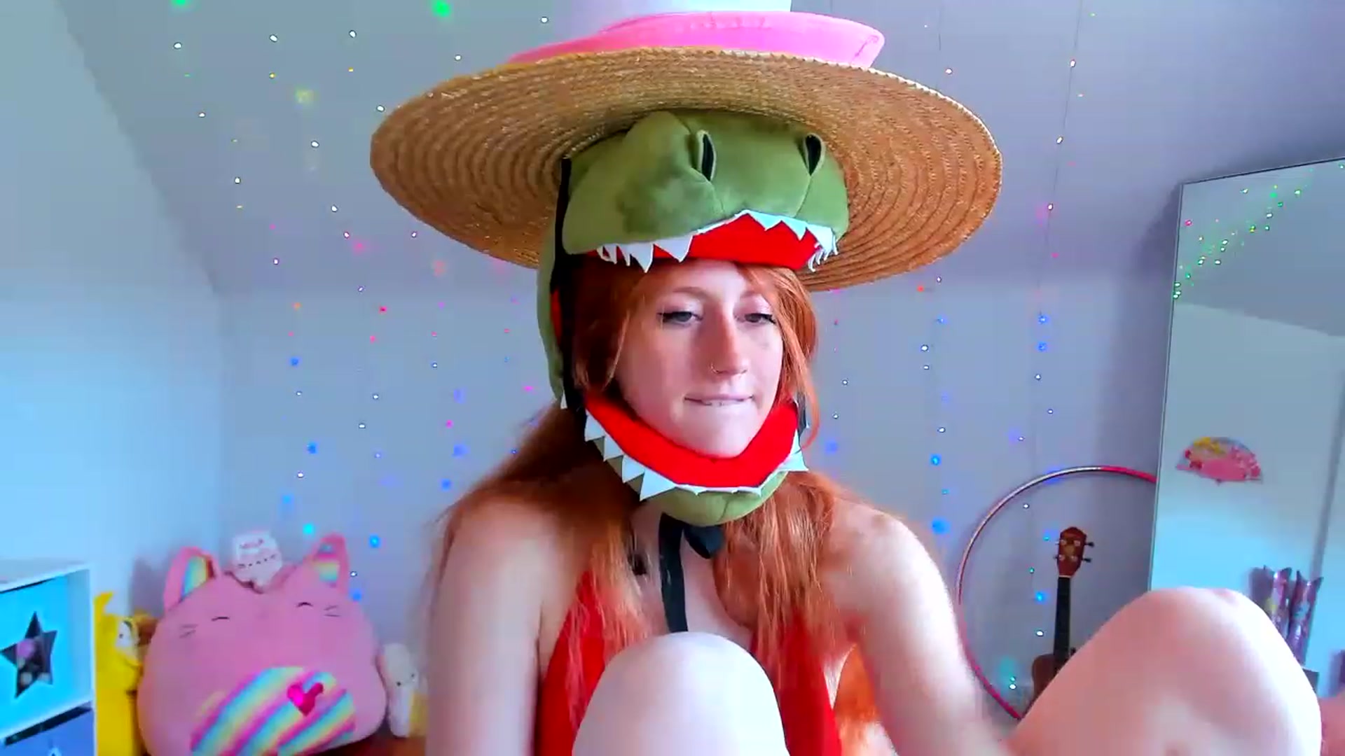 Gallery image thumbnail from SweetMango_'s myfreecams stream on, 05/09/2023, 17:39 image 19 of 20