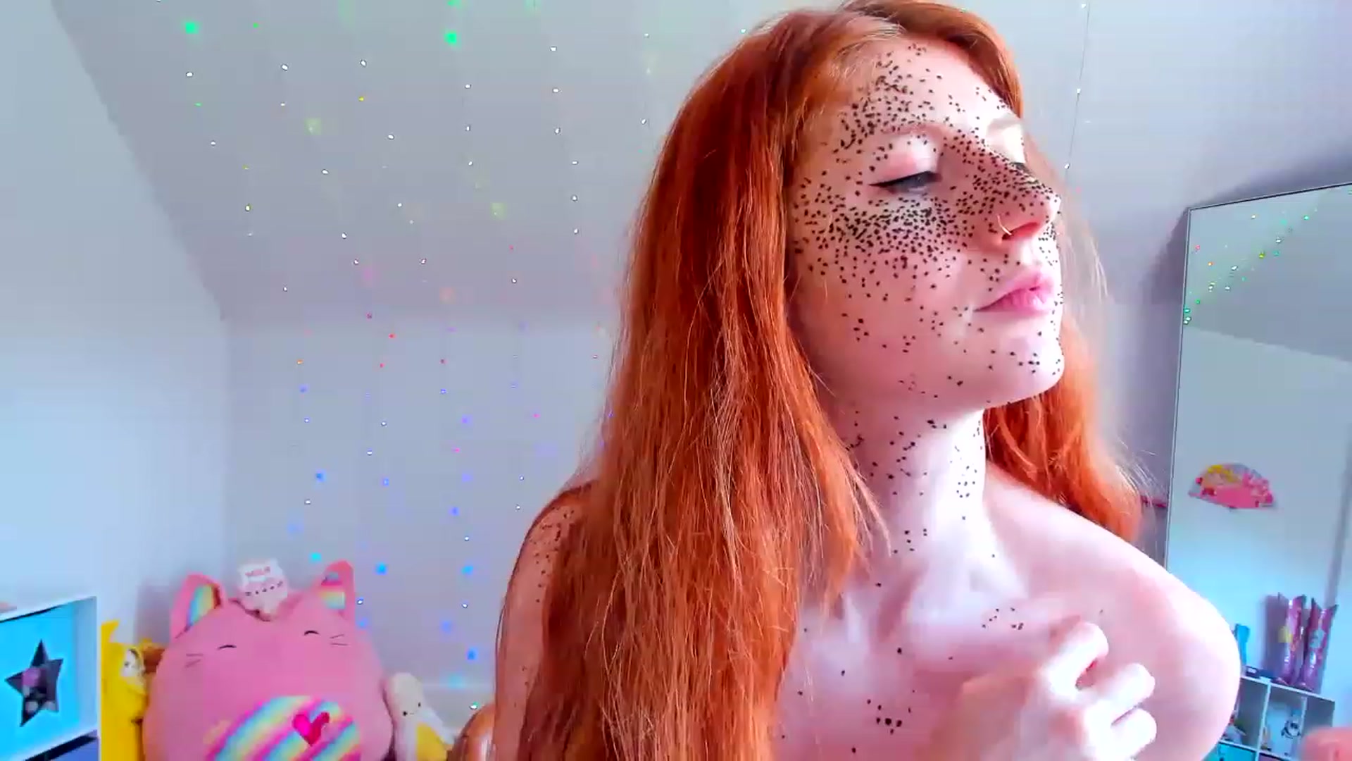Gallery image thumbnail from SweetMango_'s myfreecams stream on, 05/09/2023, 17:39 image 7 of 20