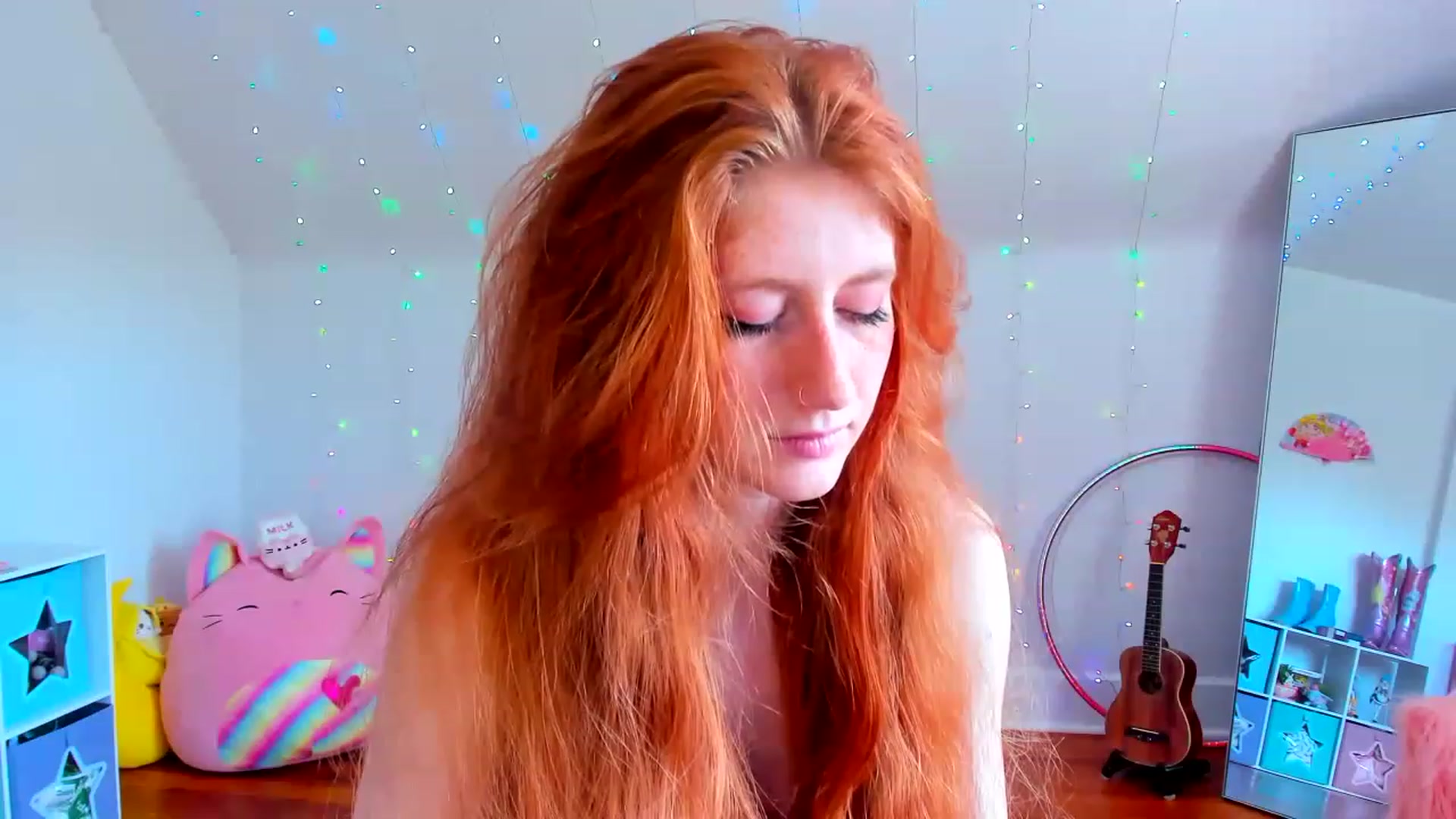 Gallery image thumbnail from SweetMango_'s myfreecams stream on, 05/09/2023, 17:39 image 14 of 20