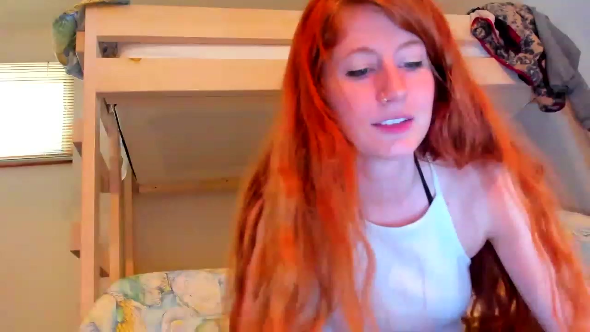 Gallery image thumbnail from SweetMango_'s myfreecams stream on, 05/15/2023, 16:42 image 17 of 20