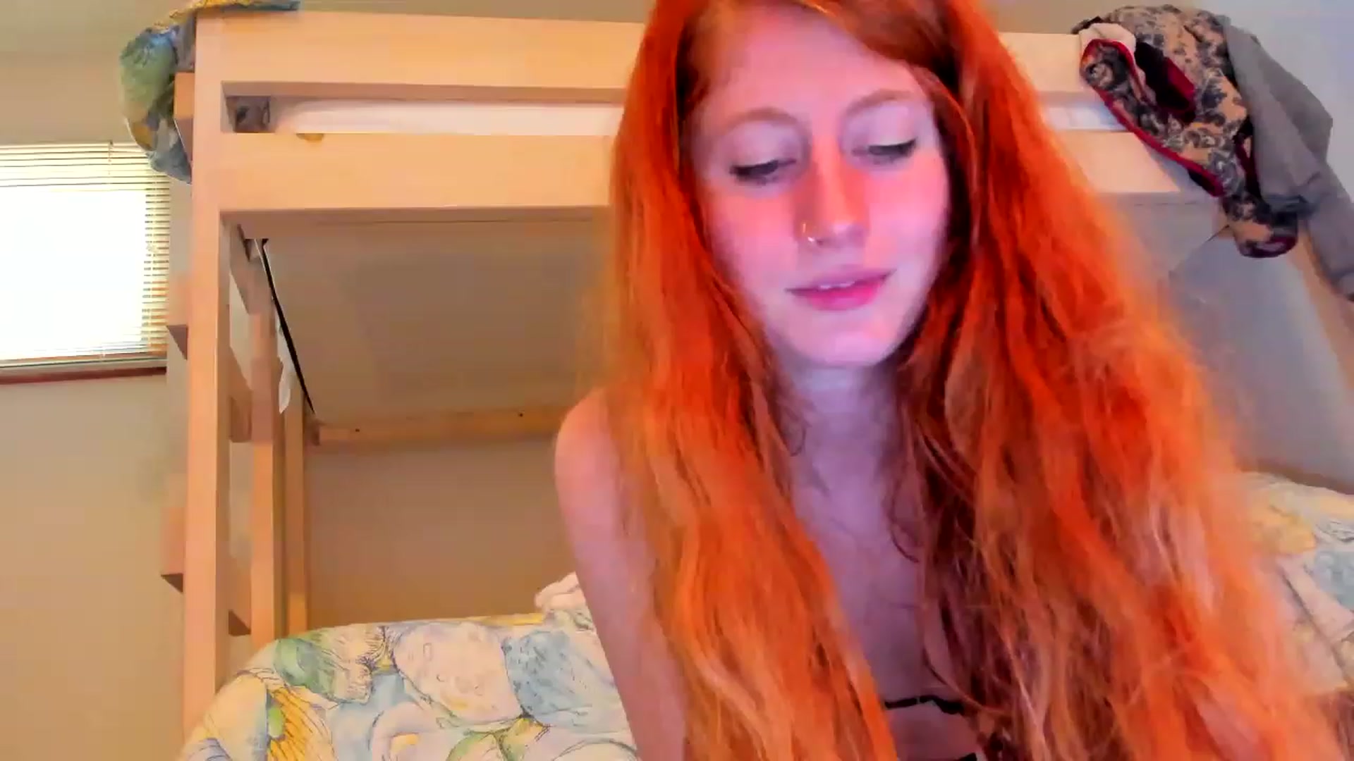 Gallery image thumbnail from SweetMango_'s myfreecams stream on, 05/15/2023, 16:42 image 19 of 20