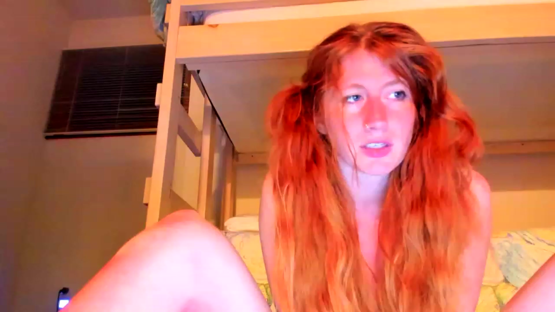Gallery image thumbnail from SweetMango_'s myfreecams stream on, 05/16/2023, 06:06 image 16 of 20