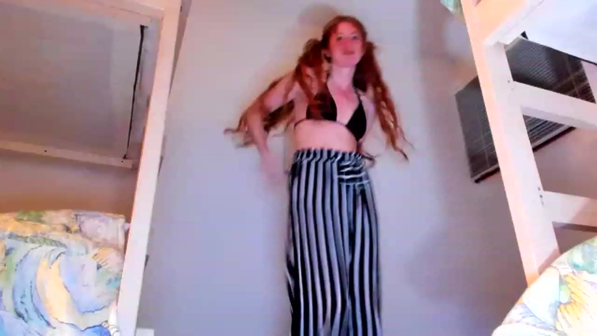 Gallery image thumbnail from SweetMango_'s myfreecams stream on, 05/16/2023, 06:06 image 2 of 20