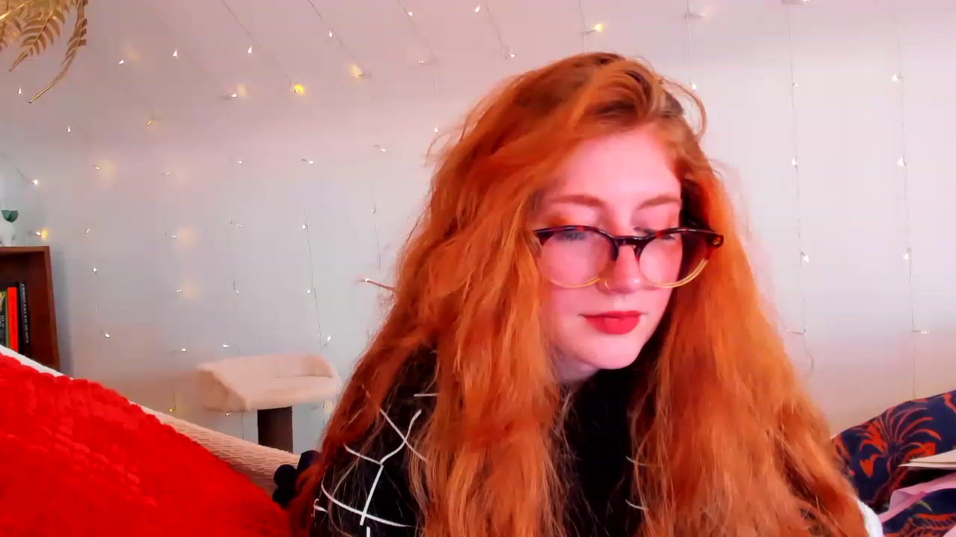 Gallery image thumbnail from SweetMango_'s myfreecams stream on, 06/10/2023, 24:36 image 11 of 20