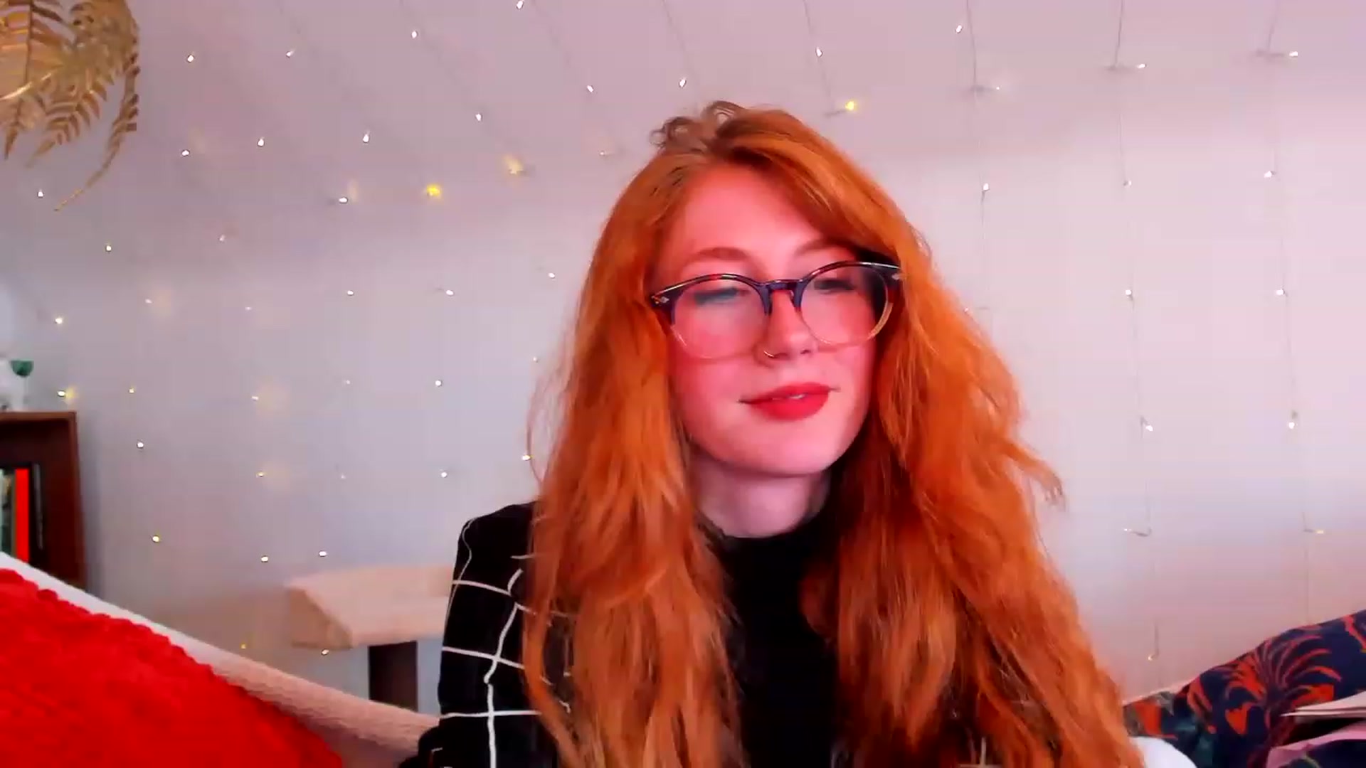 Gallery image thumbnail from SweetMango_'s myfreecams stream on, 06/10/2023, 24:36 image 5 of 20
