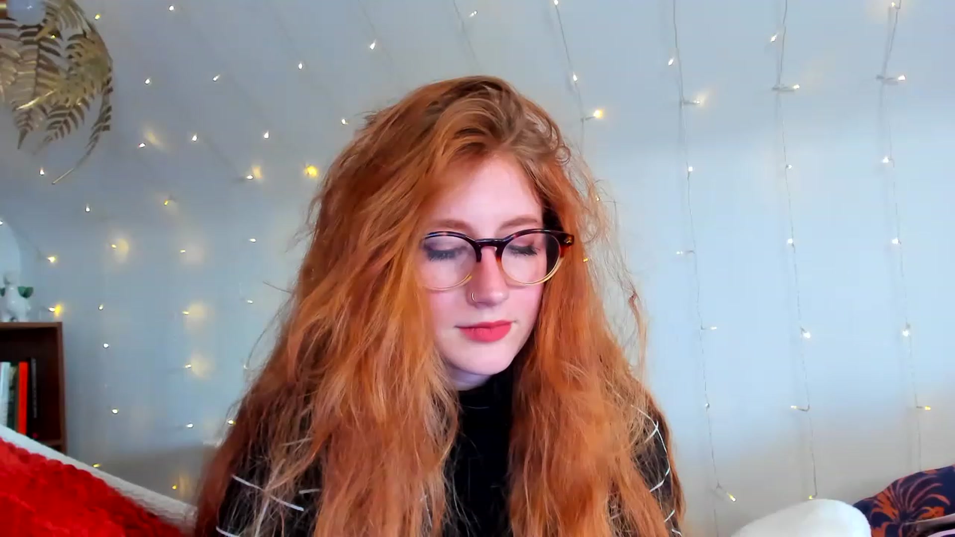 Gallery image thumbnail from SweetMango_'s myfreecams stream on, 06/10/2023, 24:36 image 16 of 20