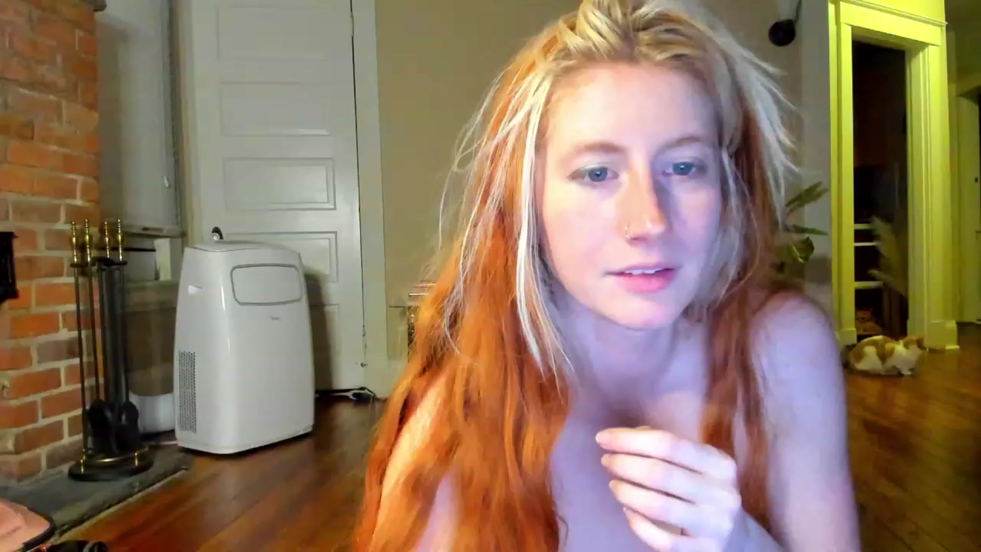 Gallery image thumbnail from SweetMango_'s myfreecams stream on, 11/07/2023, 07:00 image 1 of 20