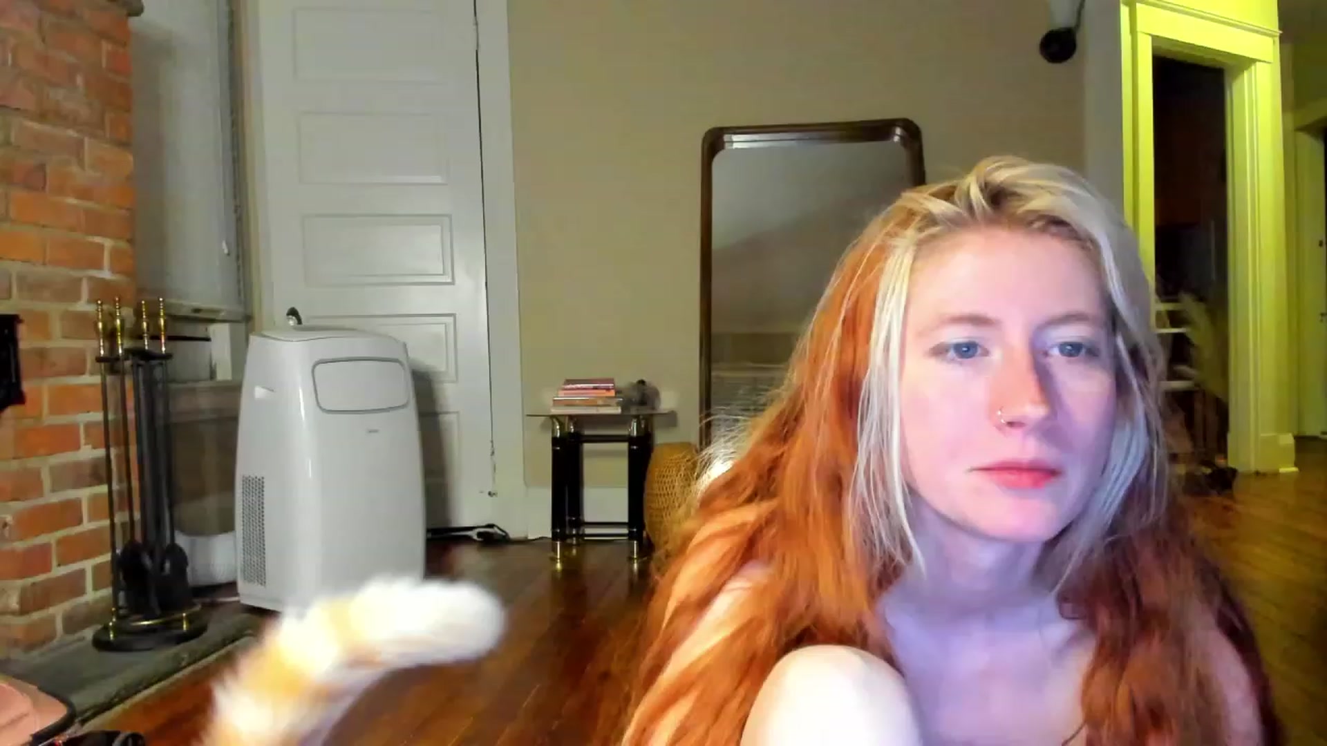 Gallery image thumbnail from SweetMango_'s myfreecams stream on, 11/07/2023, 07:00 image 15 of 20