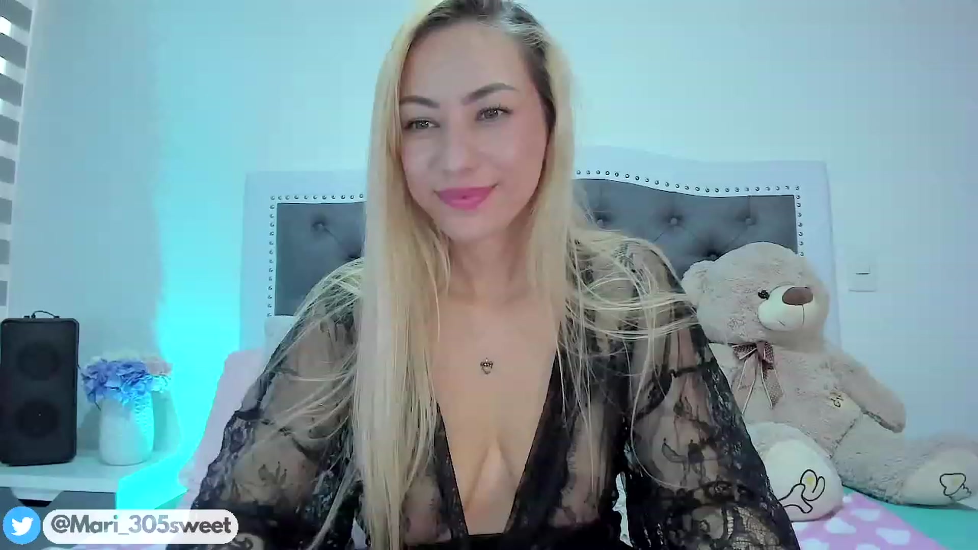 Gallery image thumbnail from SweetMar23's myfreecams stream on, 08/24/2023, 16:14 image 10 of 20