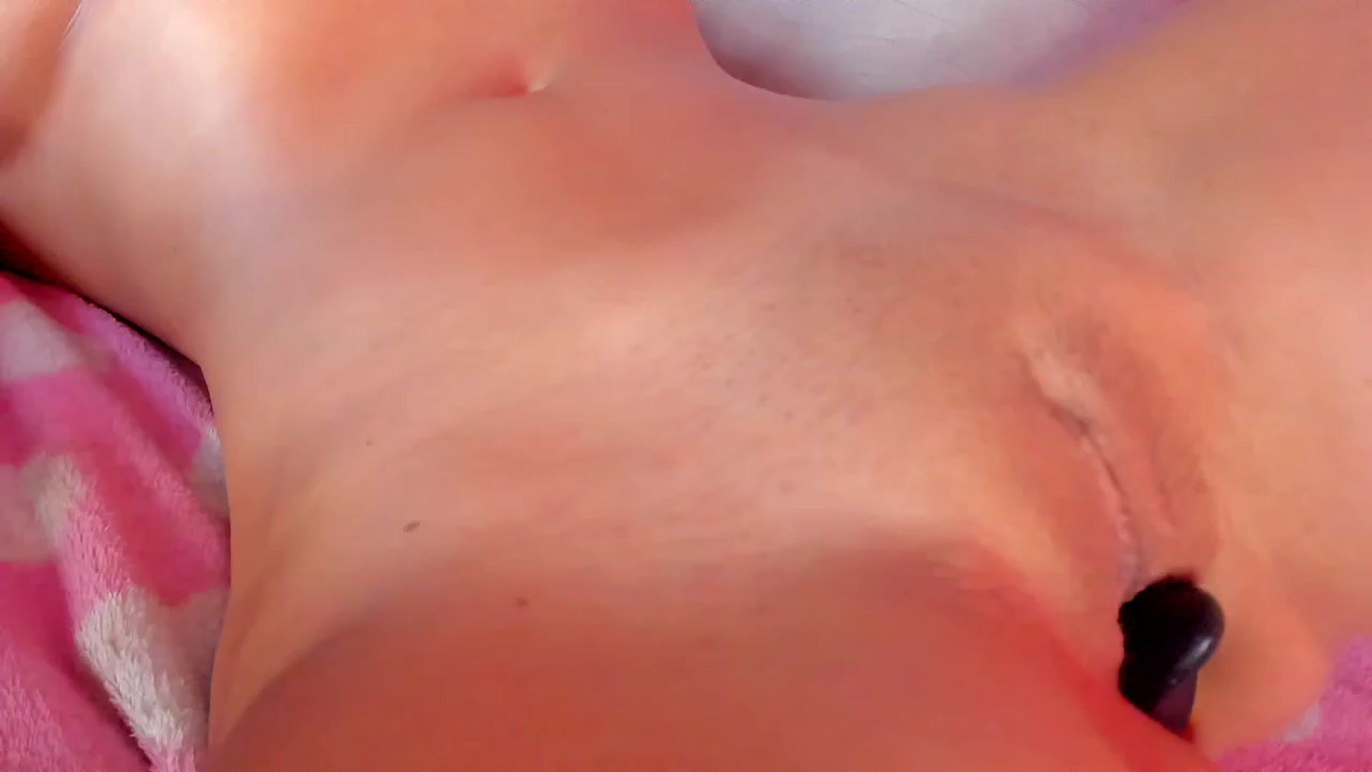 Gallery image thumbnail from SweetMar23's myfreecams stream on, 03/23/2024, 05:51 image 17 of 20