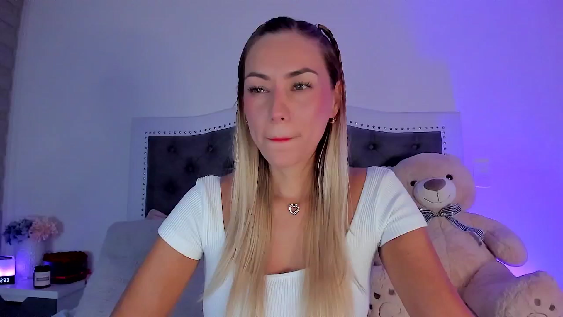 Gallery image thumbnail from SweetMar23's myfreecams stream on, 07/16/2024, 07:30 image 2 of 20